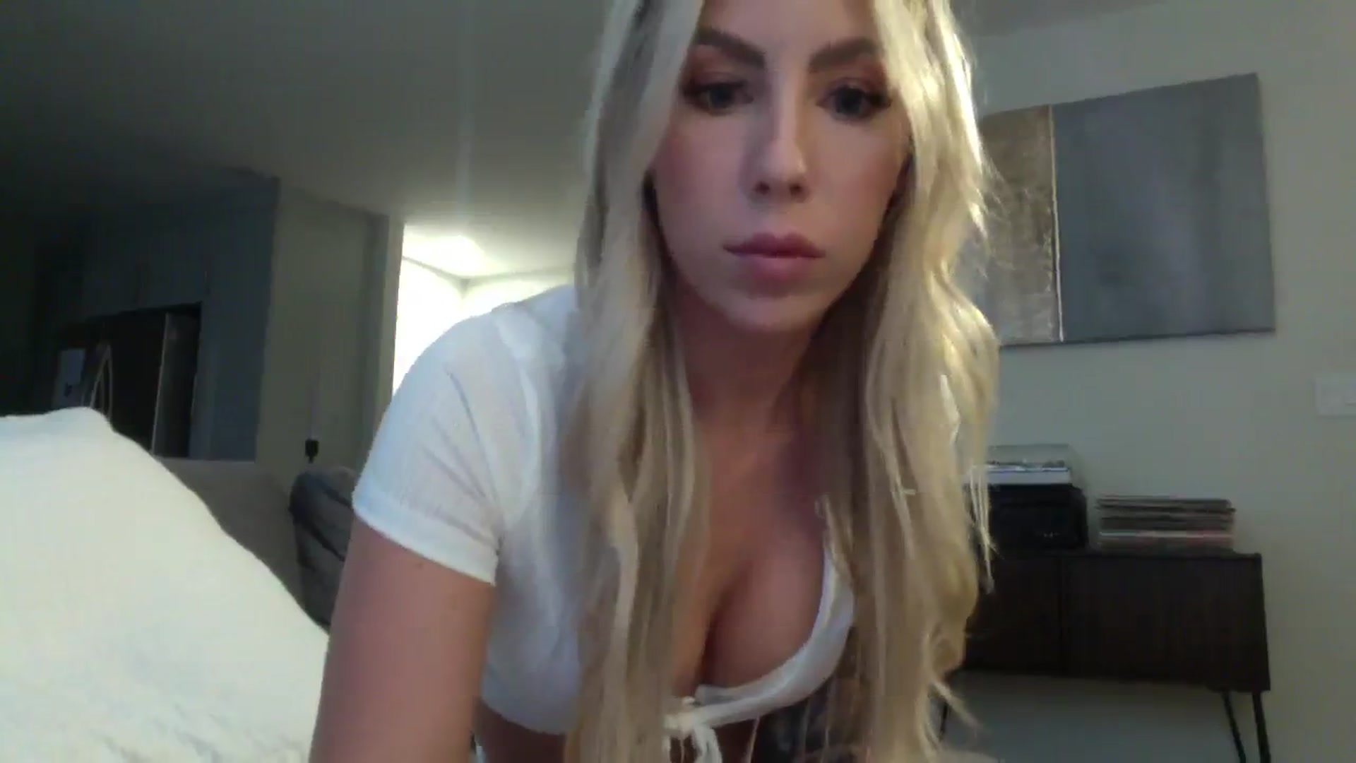 Gallery image thumbnail from Briannawilde's myfreecams stream on, 08/26/2023, 01:36 image 11 of 20