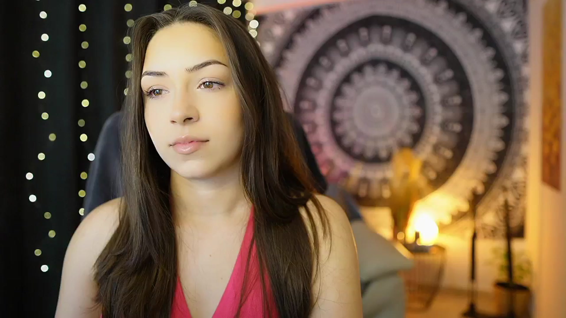 Gallery image thumbnail from Briar__Rose's myfreecams stream on, 05/08/2024, 14:05 image 2 of 20