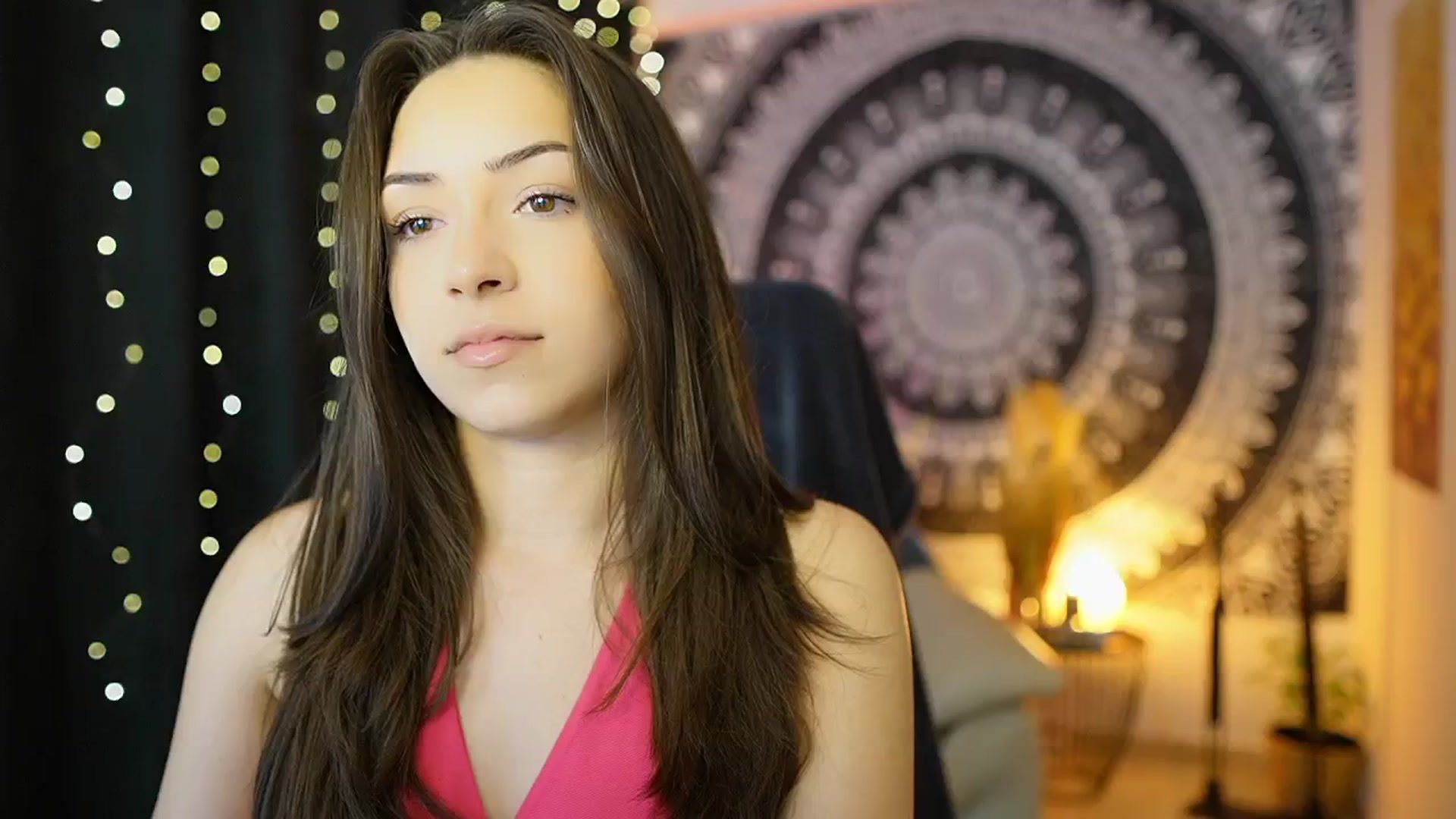 Gallery image thumbnail from Briar__Rose's myfreecams stream on, 05/08/2024, 14:05 image 13 of 20