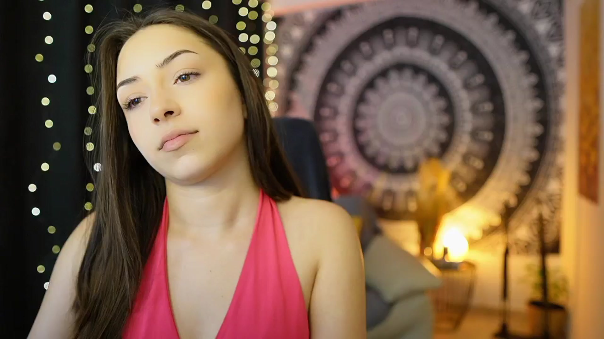 Gallery image thumbnail from Briar__Rose's myfreecams stream on, 05/08/2024, 16:57 image 13 of 20