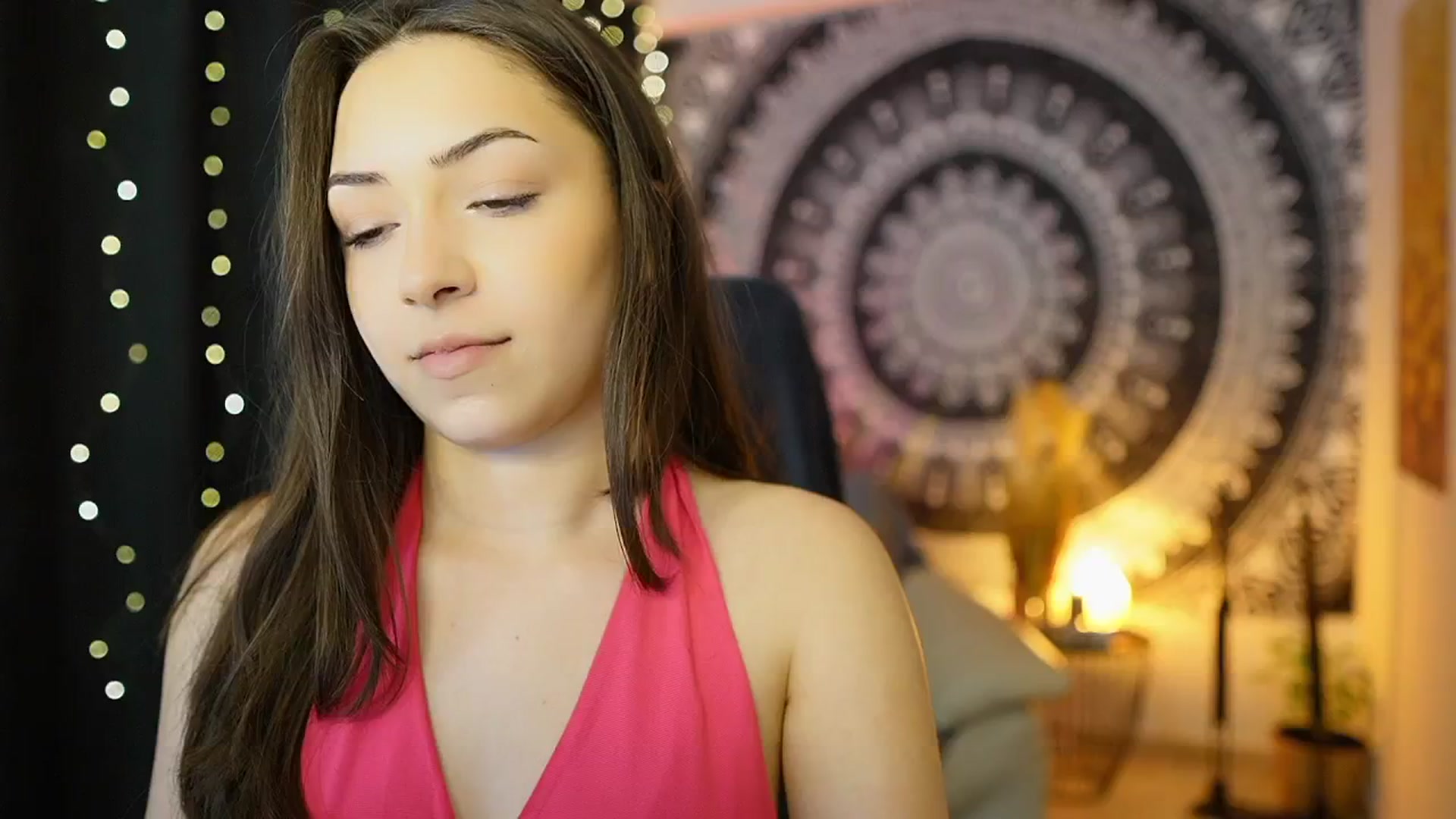 Gallery image thumbnail from Briar__Rose's myfreecams stream on, 05/08/2024, 17:56 image 7 of 20