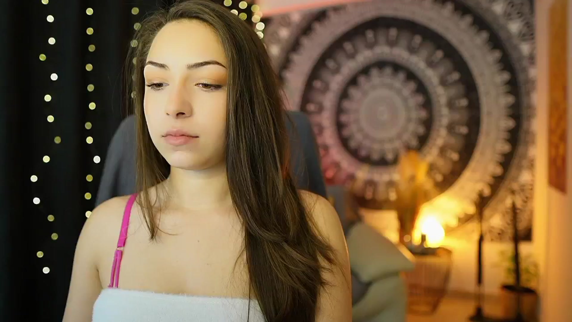 Gallery image thumbnail from Briar__Rose's myfreecams stream on, 05/09/2024, 13:47 image 6 of 20
