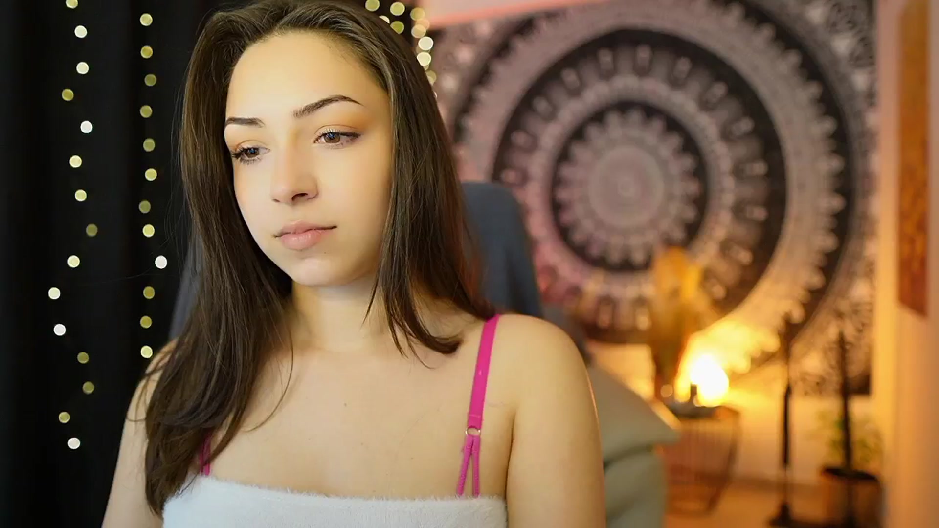 Gallery image thumbnail from Briar__Rose's myfreecams stream on, 05/09/2024, 14:30 image 9 of 20