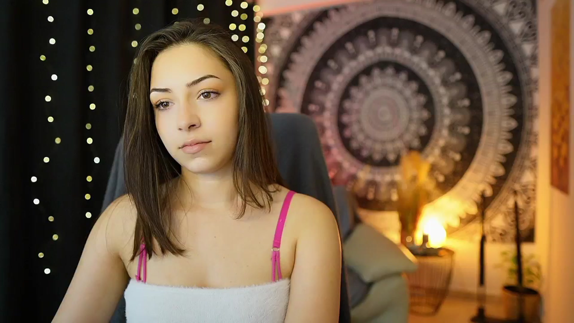 Gallery image thumbnail from Briar__Rose's myfreecams stream on, 05/09/2024, 17:15 image 16 of 20