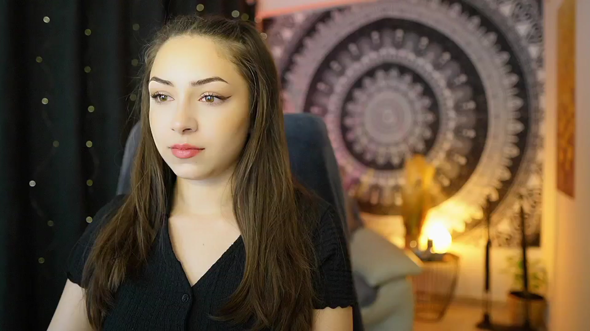 Gallery image thumbnail from Briar__Rose's myfreecams stream on, 05/10/2024, 13:52 image 11 of 20