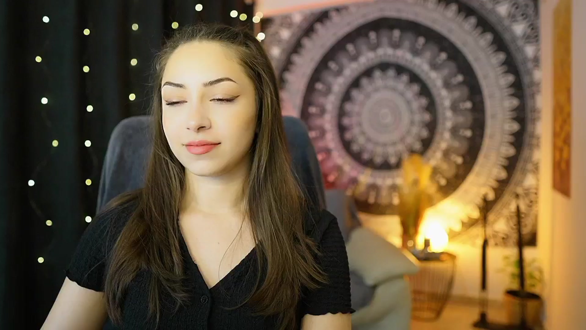 Gallery image thumbnail from Briar__Rose's myfreecams stream on, 05/10/2024, 13:52 image 20 of 20