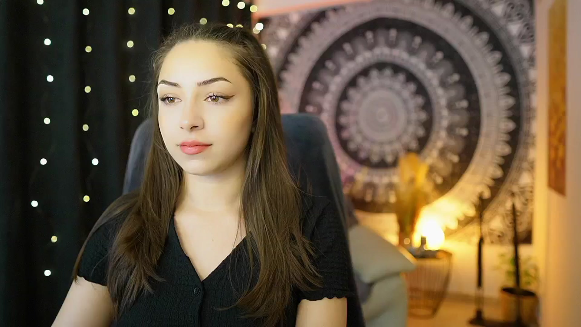 Gallery image thumbnail from Briar__Rose's myfreecams stream on, 05/10/2024, 13:52 image 17 of 20
