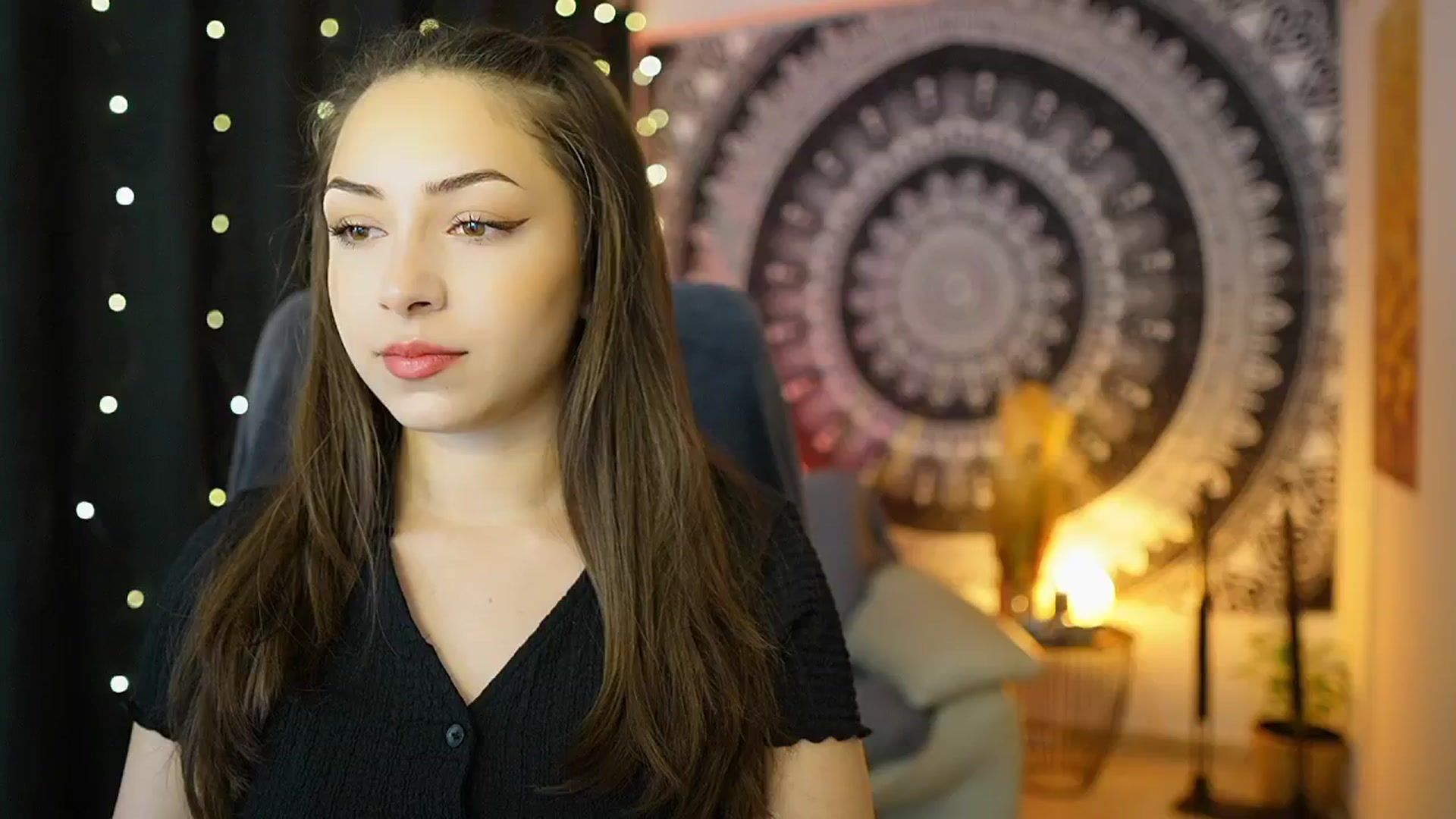 Gallery image thumbnail from Briar__Rose's myfreecams stream on, 05/10/2024, 13:52 image 10 of 20
