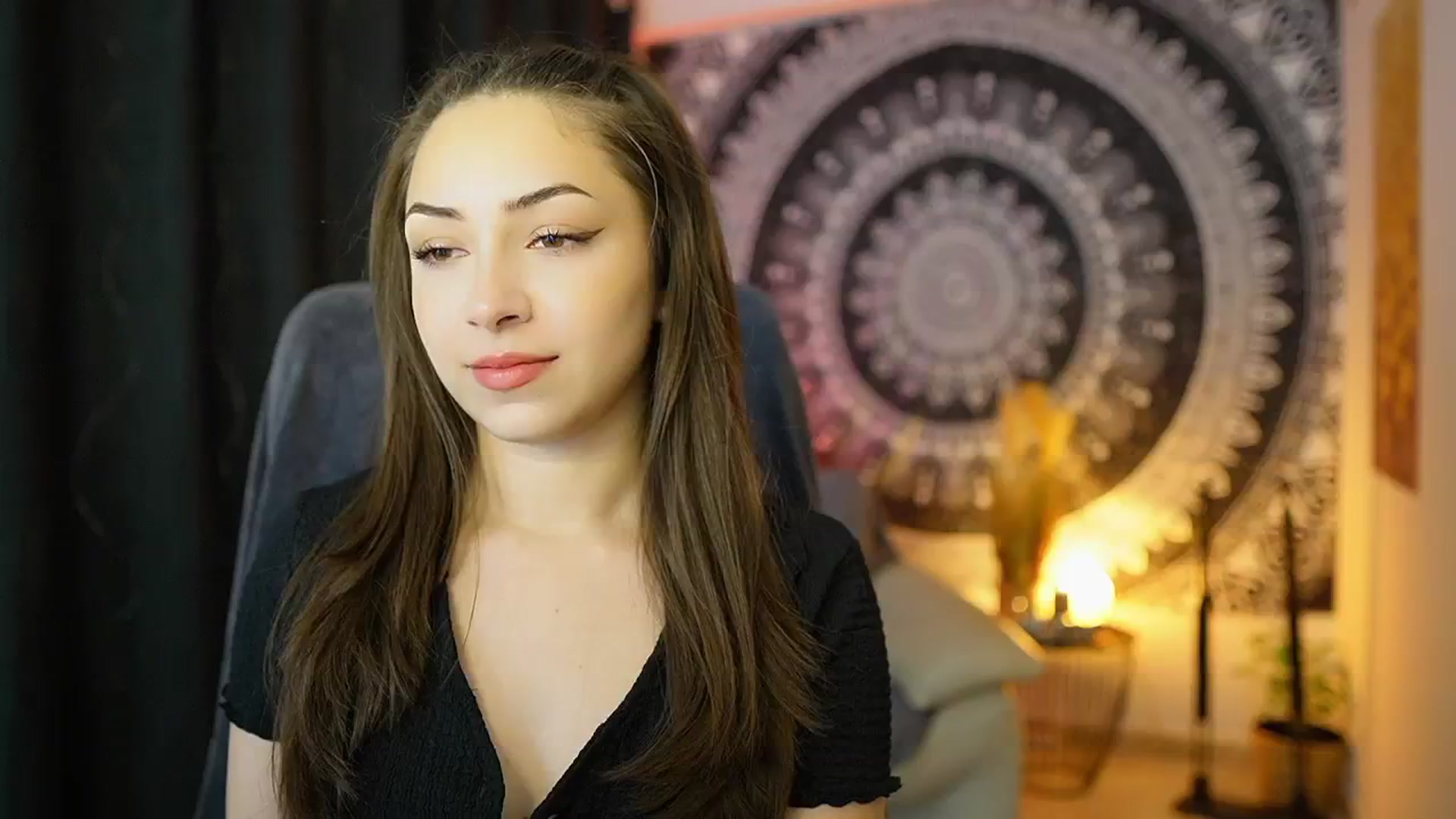 Gallery image thumbnail from Briar__Rose's myfreecams stream on, 05/10/2024, 14:14 image 6 of 20