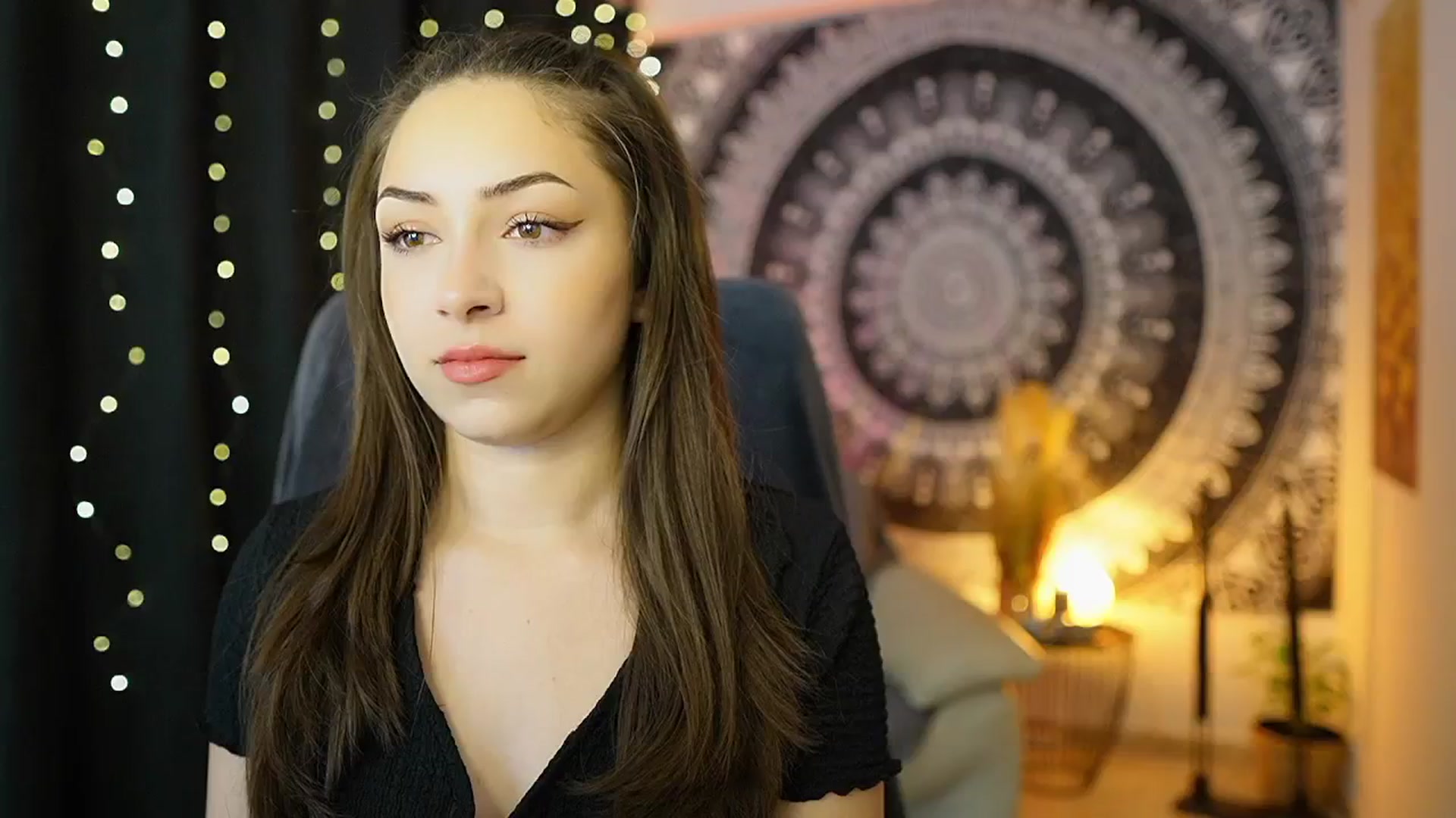 Gallery image thumbnail from Briar__Rose's myfreecams stream on, 05/10/2024, 14:14 image 16 of 20