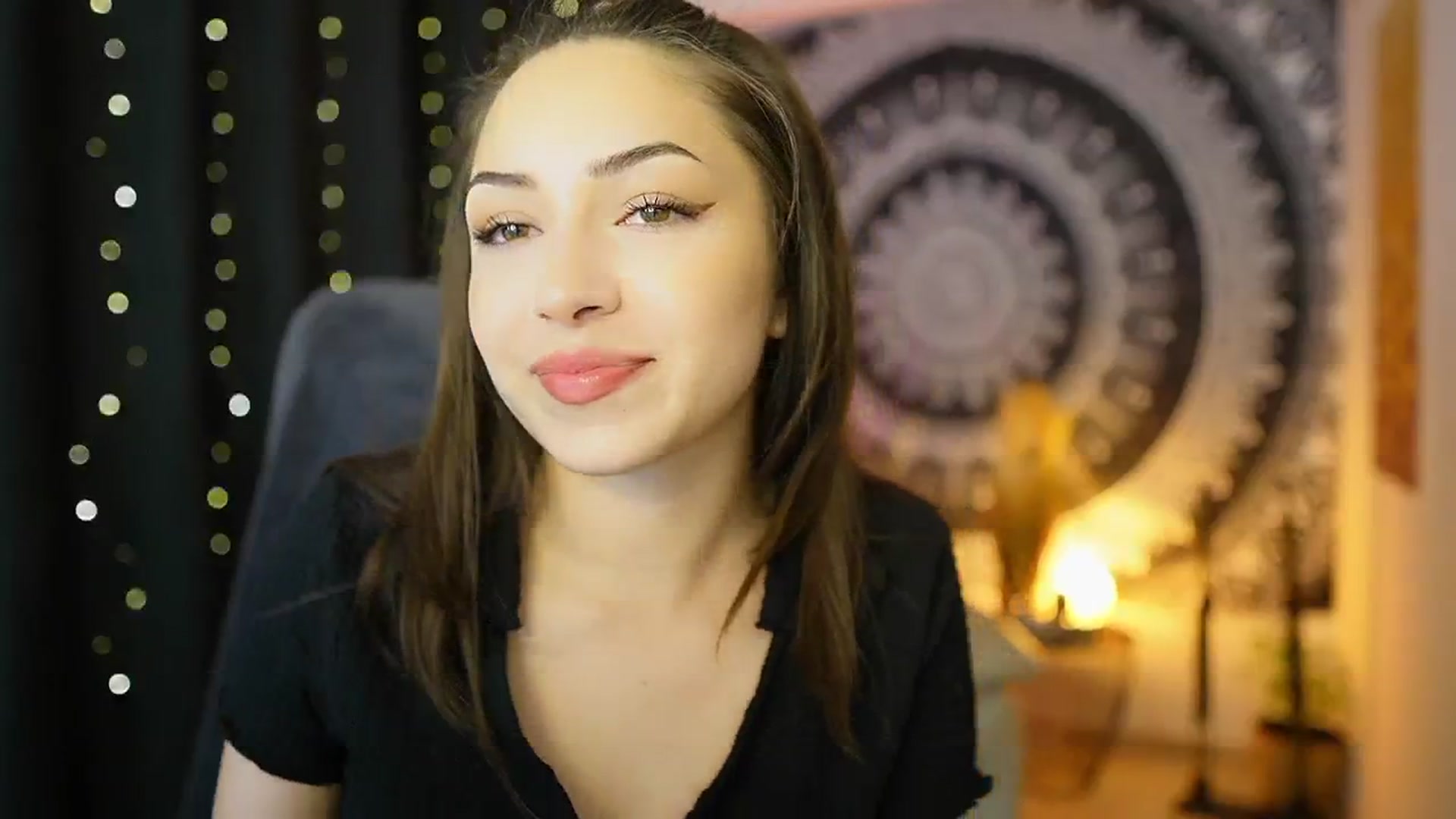 Gallery image thumbnail from Briar__Rose's myfreecams stream on, 05/10/2024, 14:55 image 5 of 20