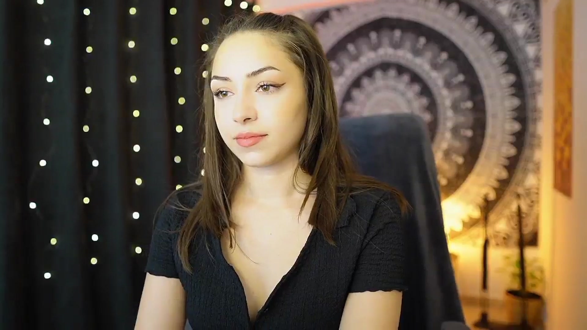Gallery image thumbnail from Briar__Rose's myfreecams stream on, 05/10/2024, 14:55 image 16 of 20