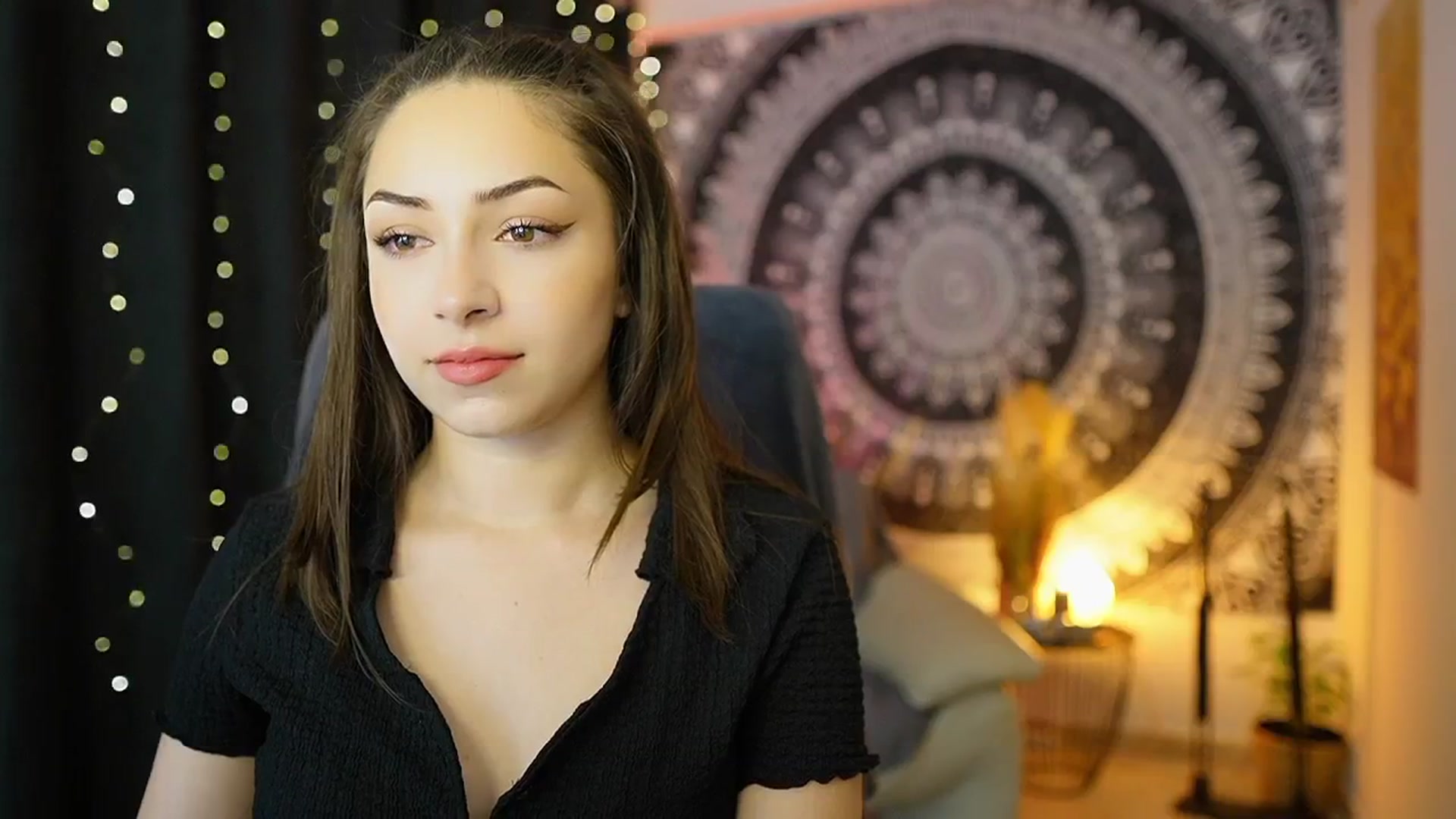 Gallery image thumbnail from Briar__Rose's myfreecams stream on, 05/10/2024, 14:55 image 8 of 20