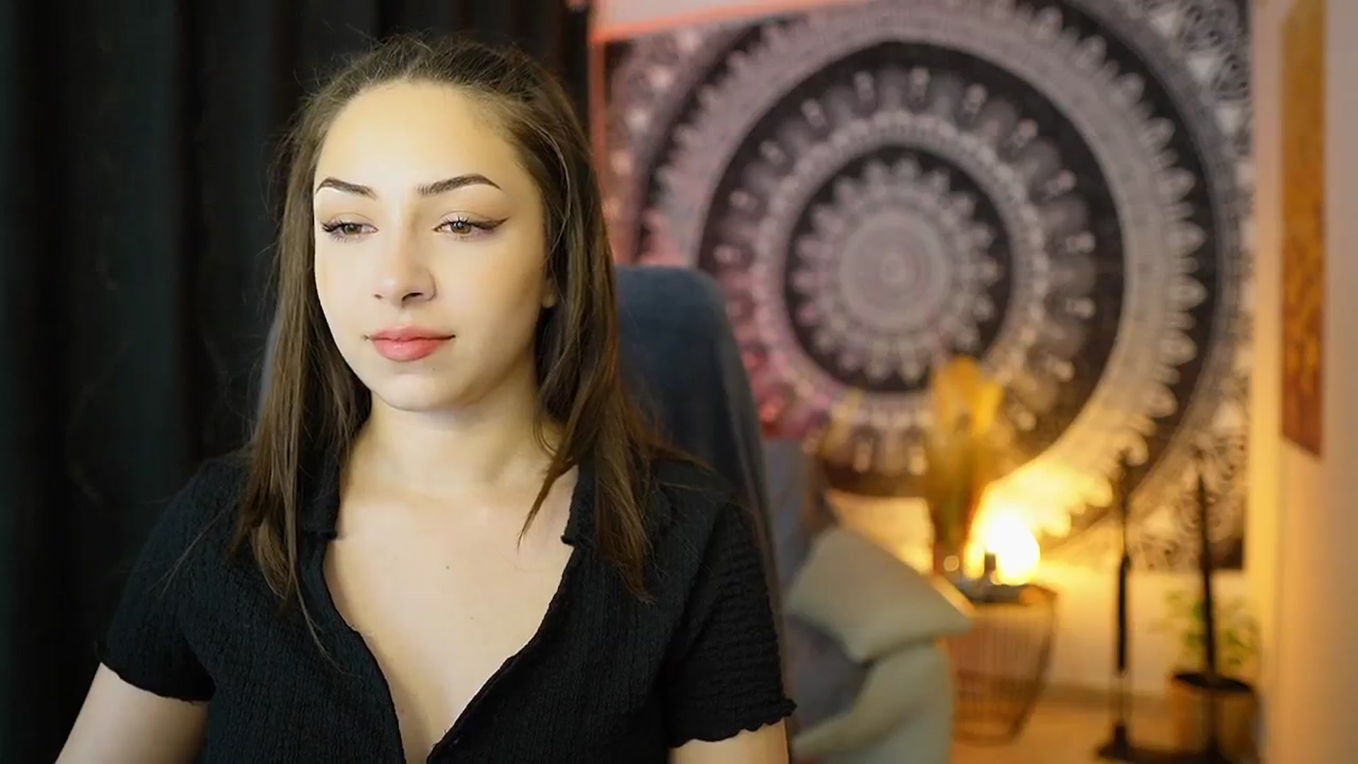Gallery image thumbnail from Briar__Rose's myfreecams stream on, 05/10/2024, 14:55 image 14 of 20