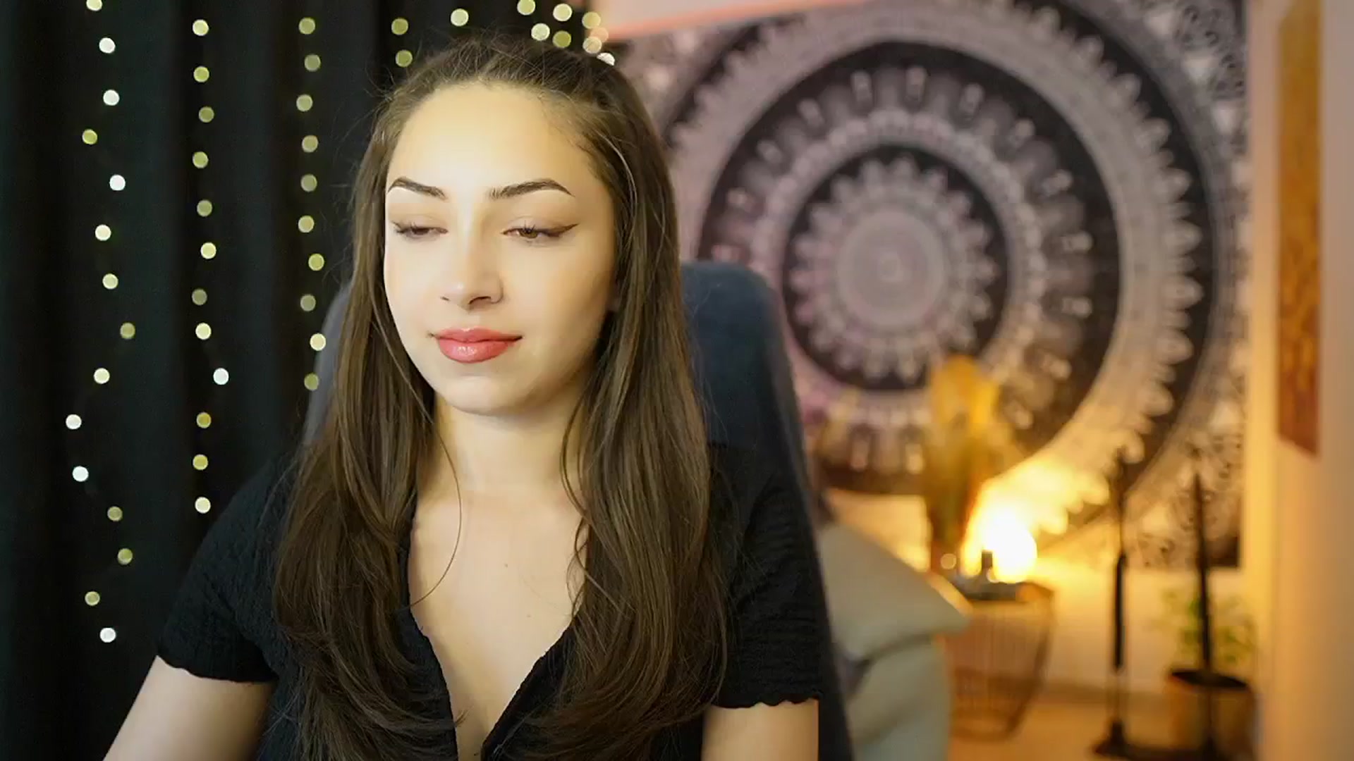 Gallery image thumbnail from Briar__Rose's myfreecams stream on, 05/10/2024, 16:35 image 2 of 20