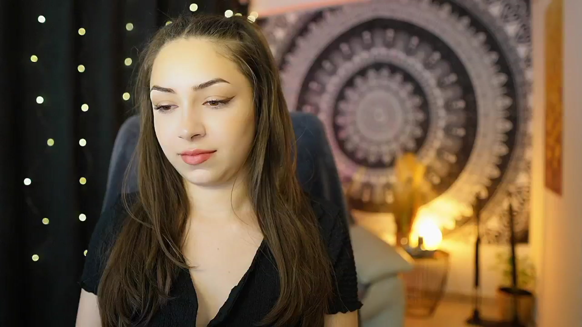 Gallery image thumbnail from Briar__Rose's myfreecams stream on, 05/10/2024, 17:59 image 16 of 20