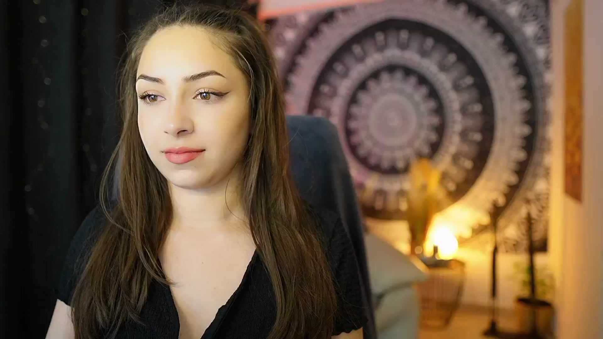 Gallery image thumbnail from Briar__Rose's myfreecams stream on, 05/10/2024, 17:59 image 14 of 20