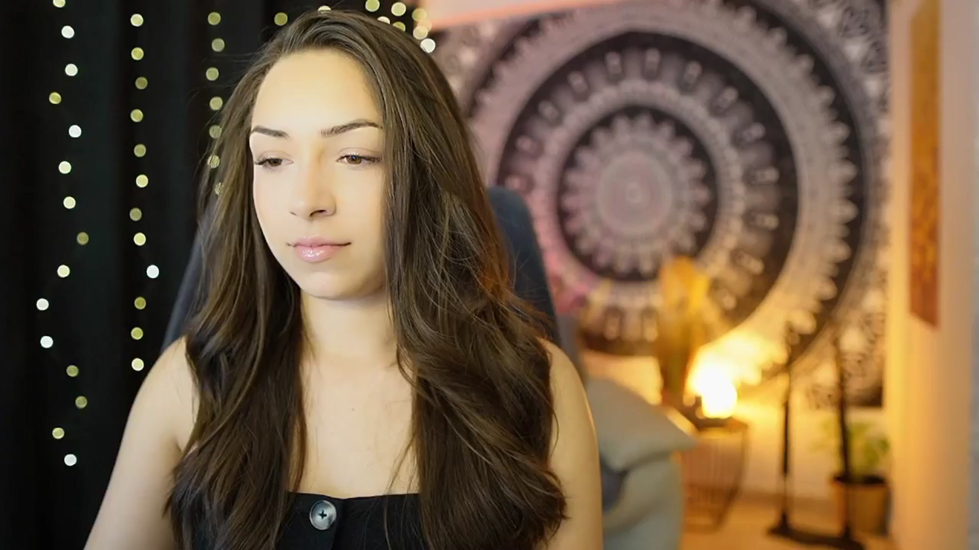 Gallery image thumbnail from Briar__Rose's myfreecams stream on, 05/16/2024, 15:53 image 1 of 20