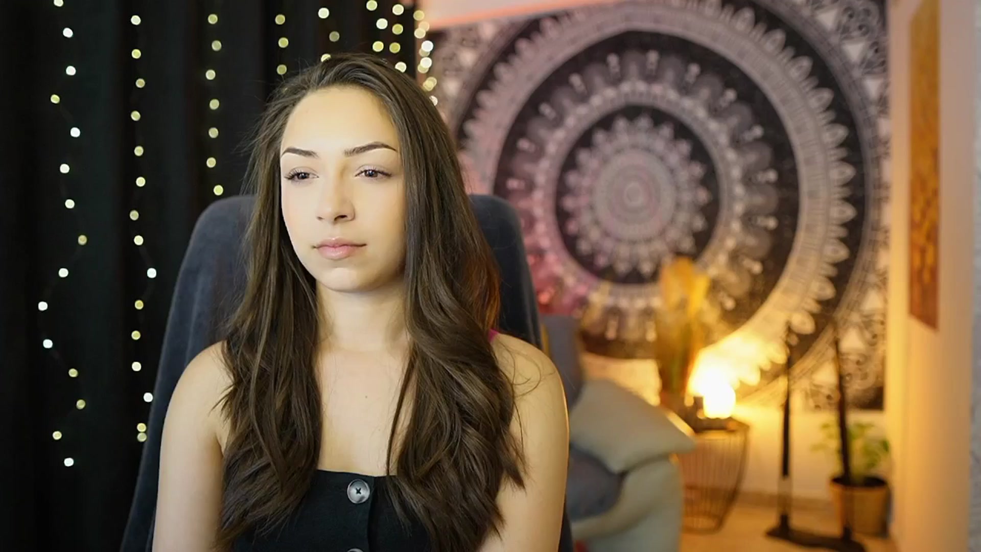 Gallery image thumbnail from Briar__Rose's myfreecams stream on, 05/16/2024, 18:04 image 1 of 20