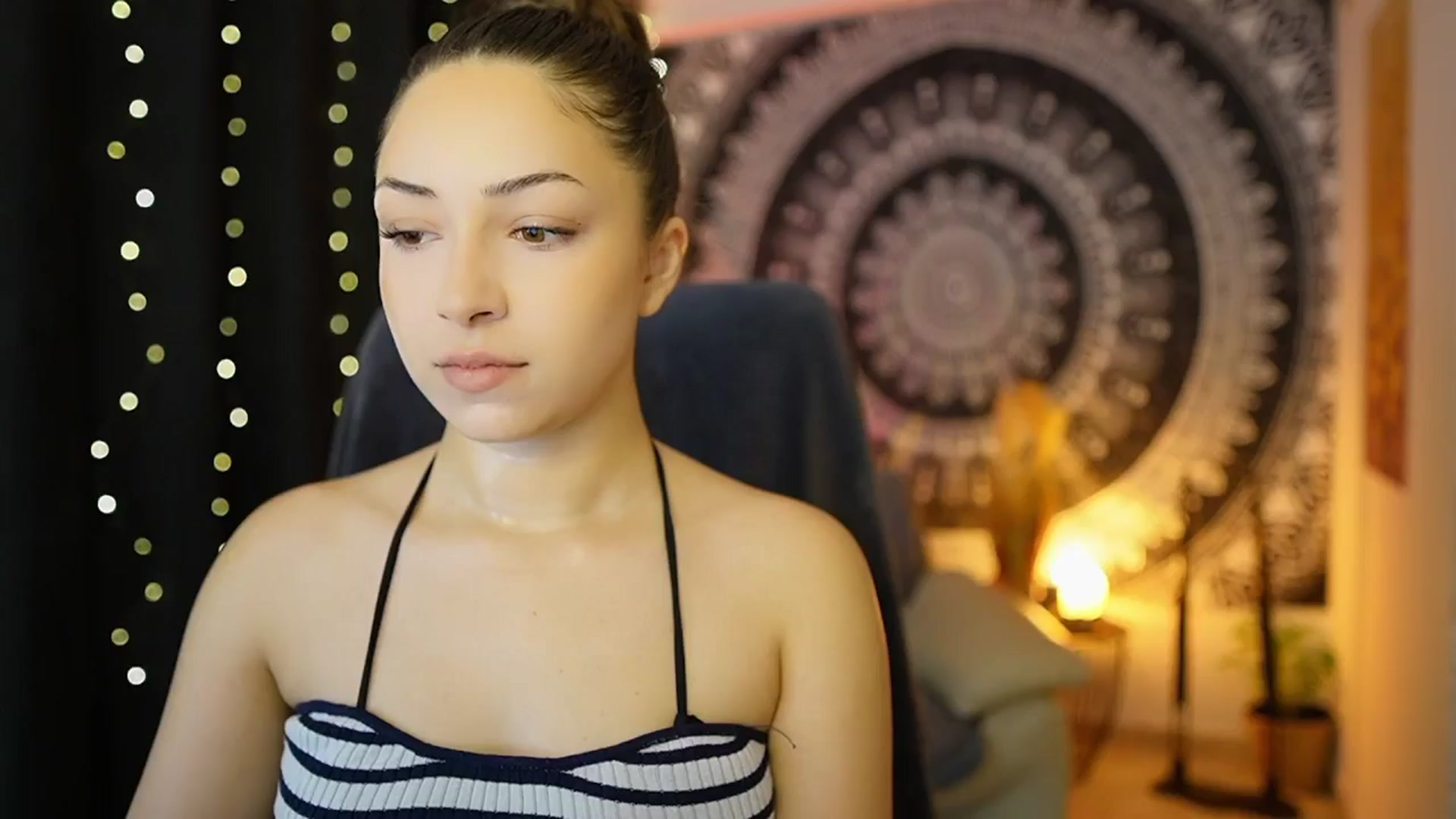 Gallery image thumbnail from Briar__Rose's myfreecams stream on, 05/17/2024, 14:19 image 5 of 20