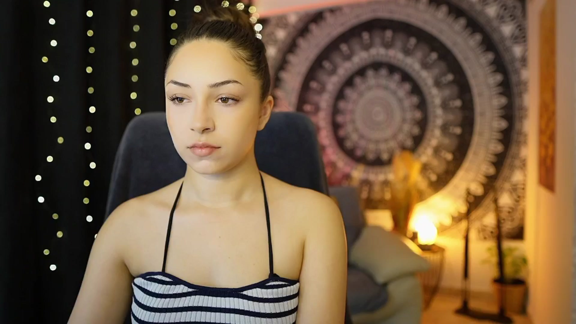 Gallery image thumbnail from Briar__Rose's myfreecams stream on, 05/17/2024, 15:12 image 20 of 20