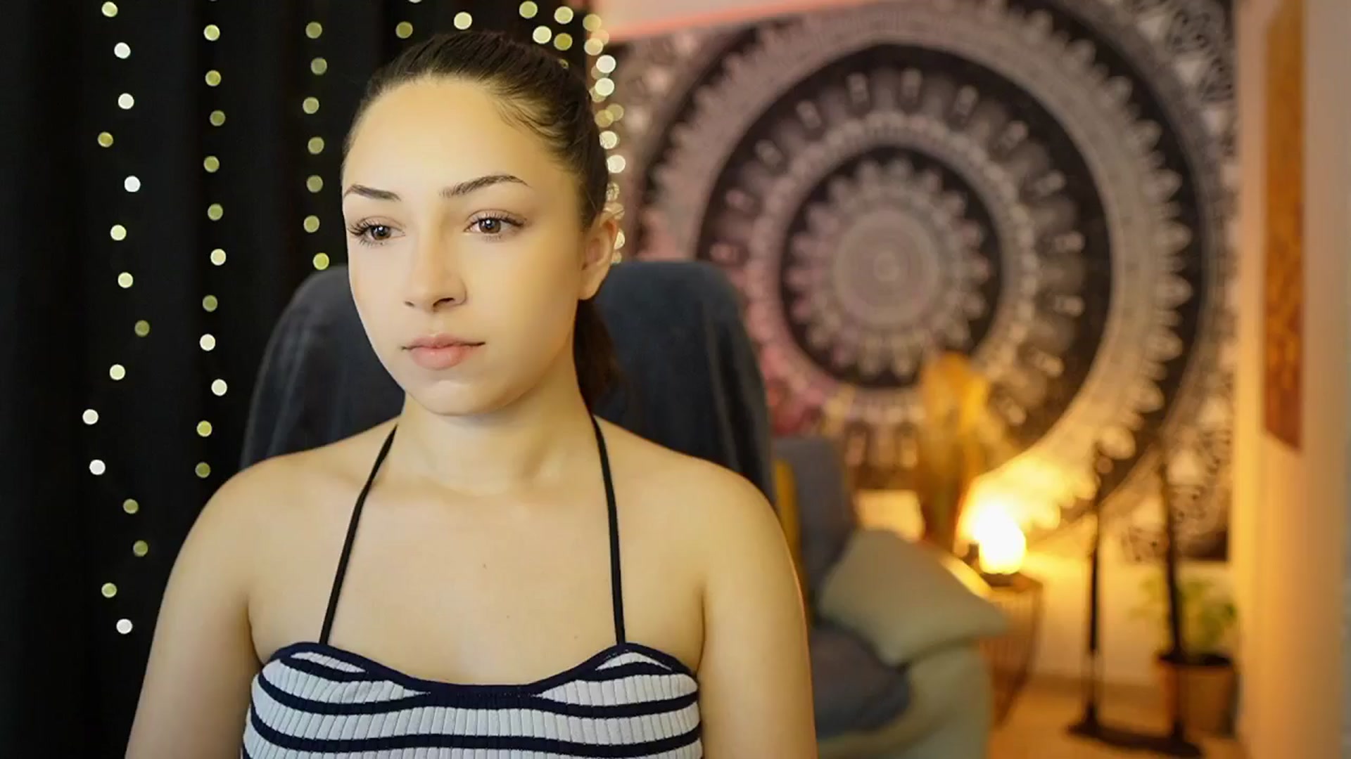 Gallery image thumbnail from Briar__Rose's myfreecams stream on, 05/17/2024, 16:20 image 8 of 20