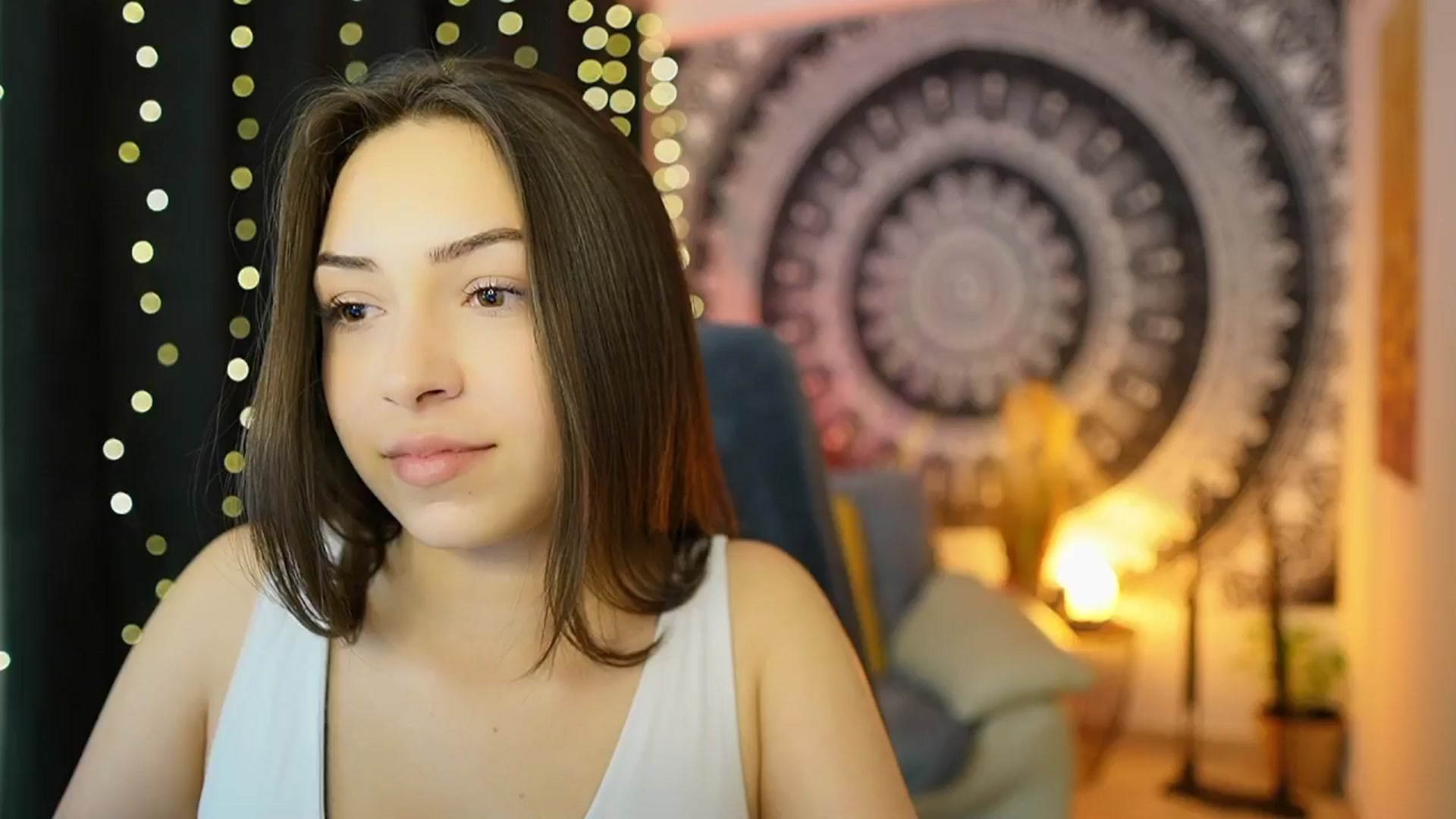 Gallery image thumbnail from Briar__Rose's myfreecams stream on, 05/18/2024, 18:07 image 20 of 20