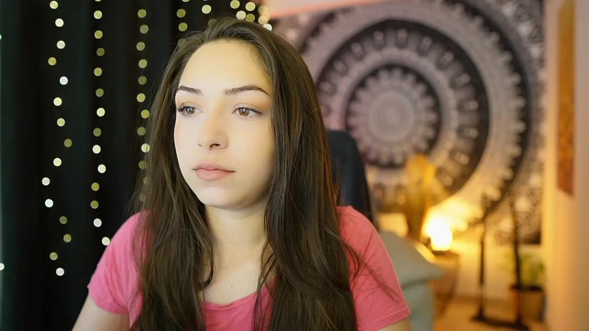 Gallery image thumbnail from Briar__Rose's myfreecams stream on, 05/19/2024, 13:45 image 9 of 20