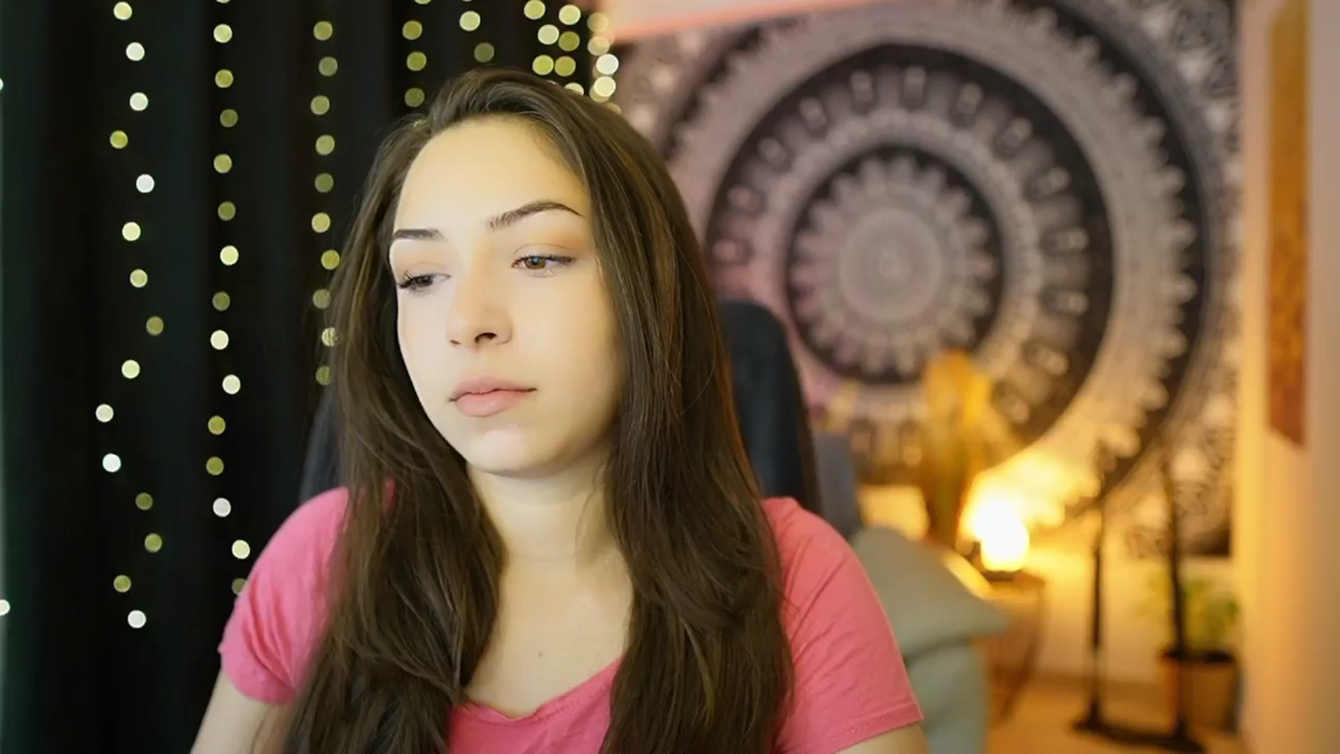 Gallery image thumbnail from Briar__Rose's myfreecams stream on, 05/19/2024, 13:45 image 5 of 20