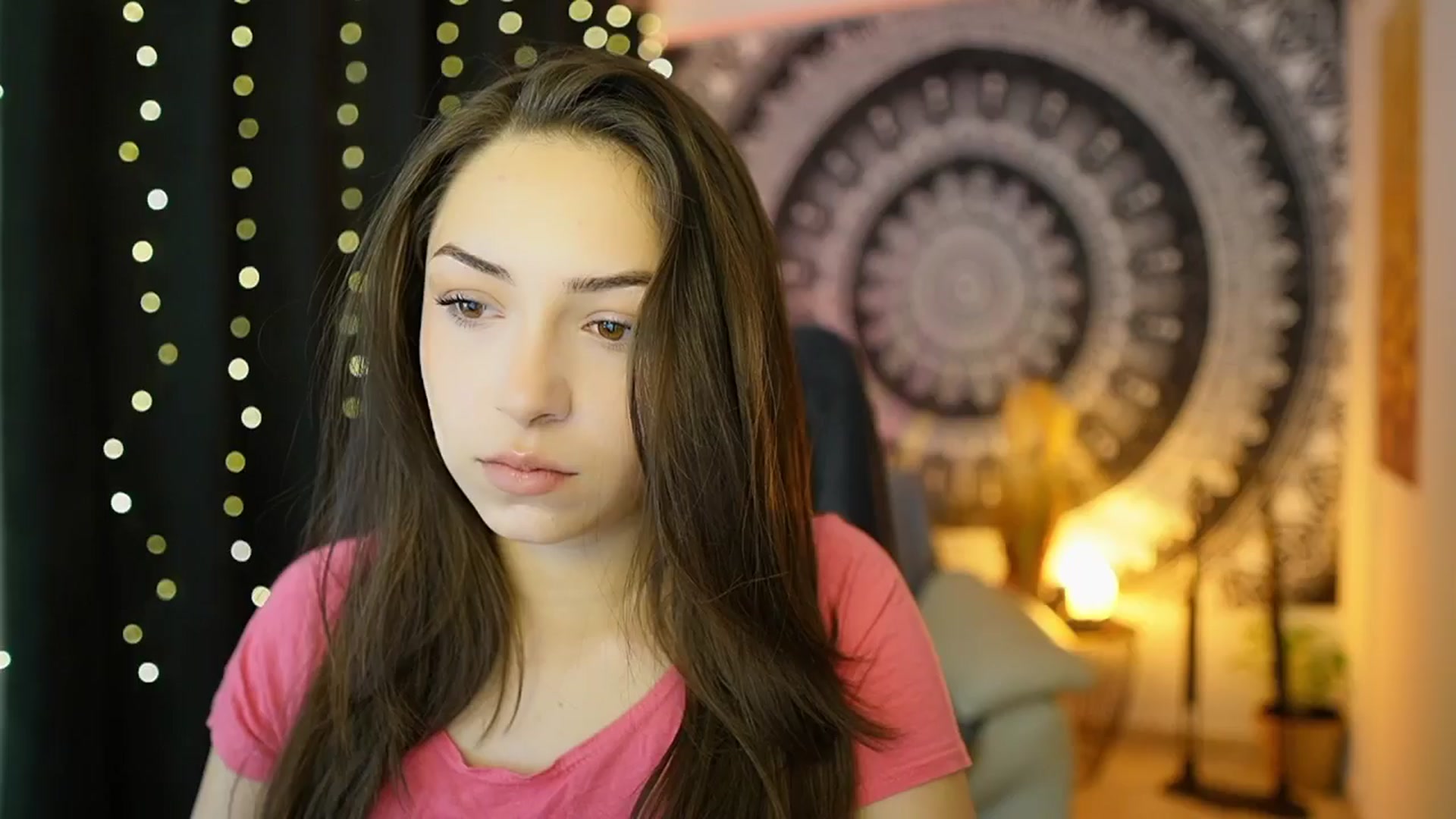 Gallery image thumbnail from Briar__Rose's myfreecams stream on, 05/19/2024, 13:45 image 3 of 20