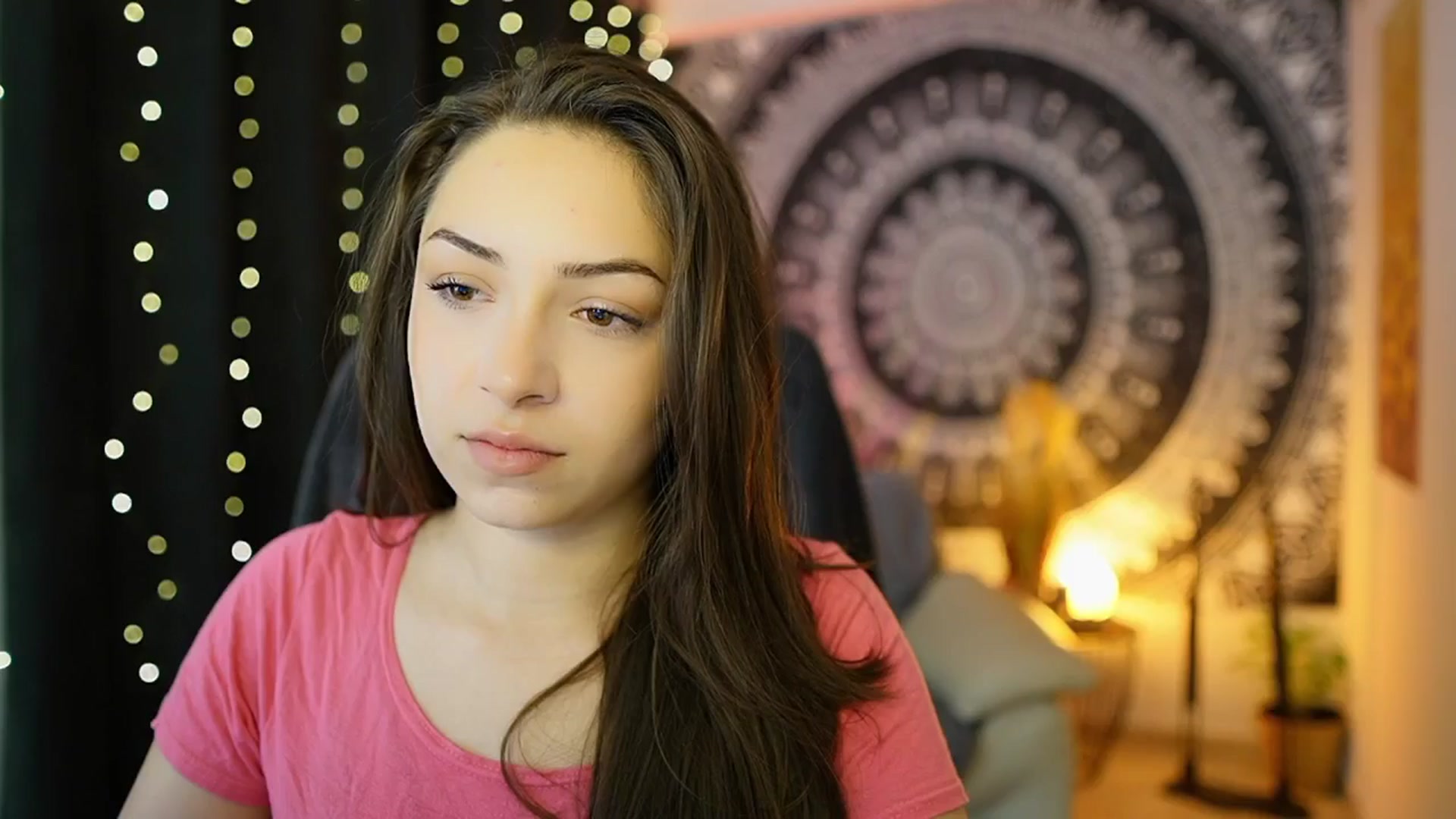 Gallery image thumbnail from Briar__Rose's myfreecams stream on, 05/19/2024, 15:06 image 5 of 20