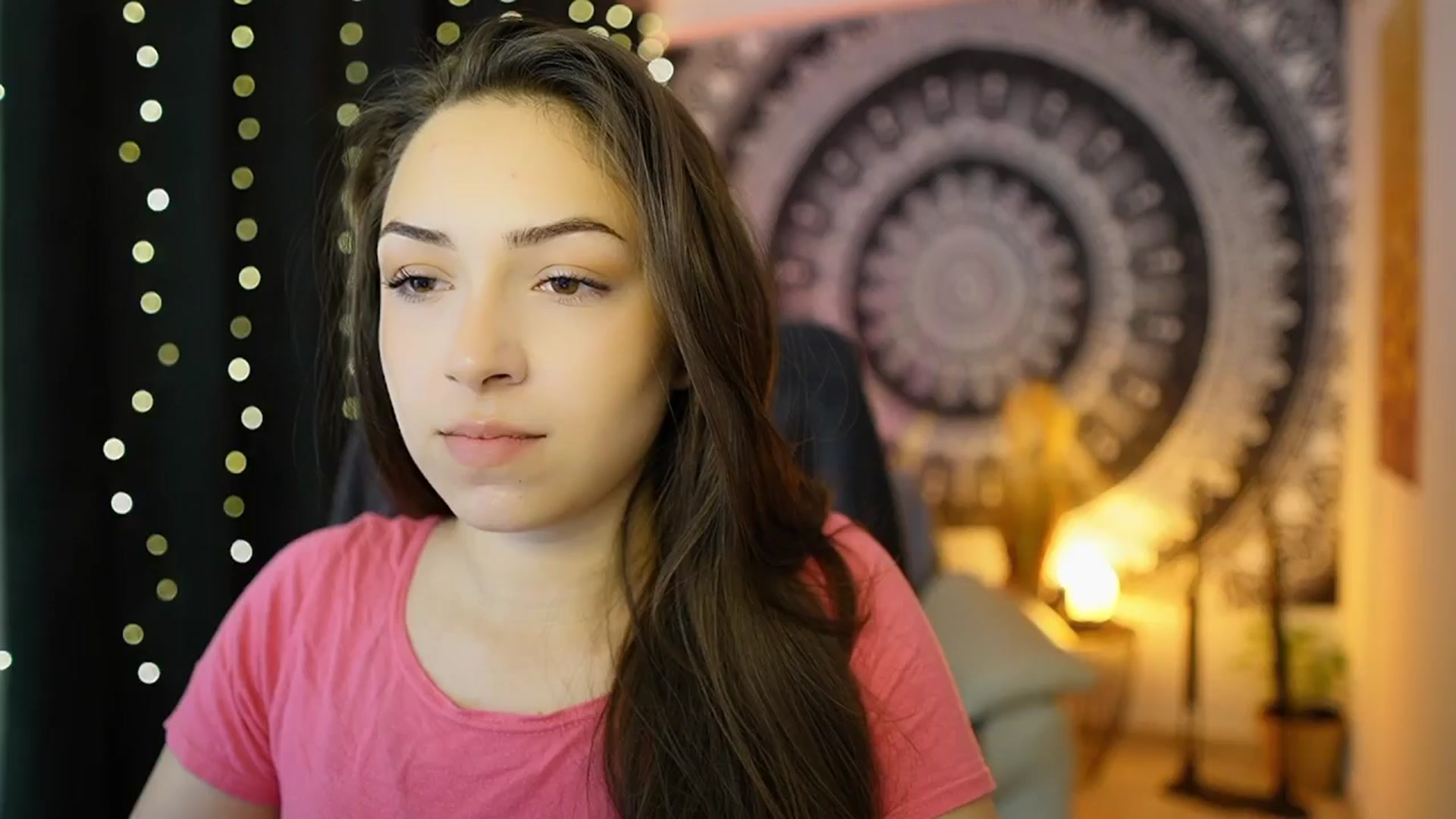 Gallery image thumbnail from Briar__Rose's myfreecams stream on, 05/19/2024, 15:06 image 19 of 20