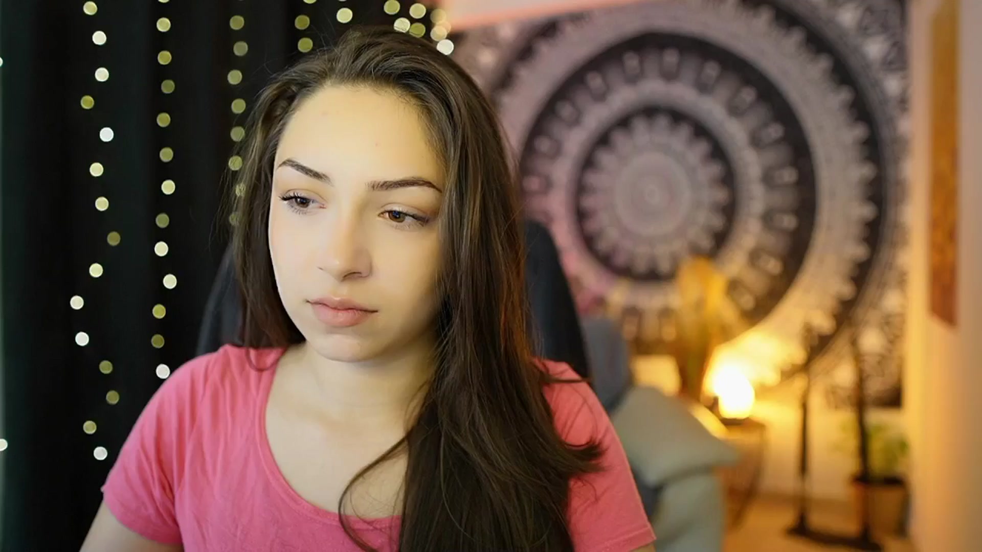 Gallery image thumbnail from Briar__Rose's myfreecams stream on, 05/19/2024, 15:06 image 6 of 20