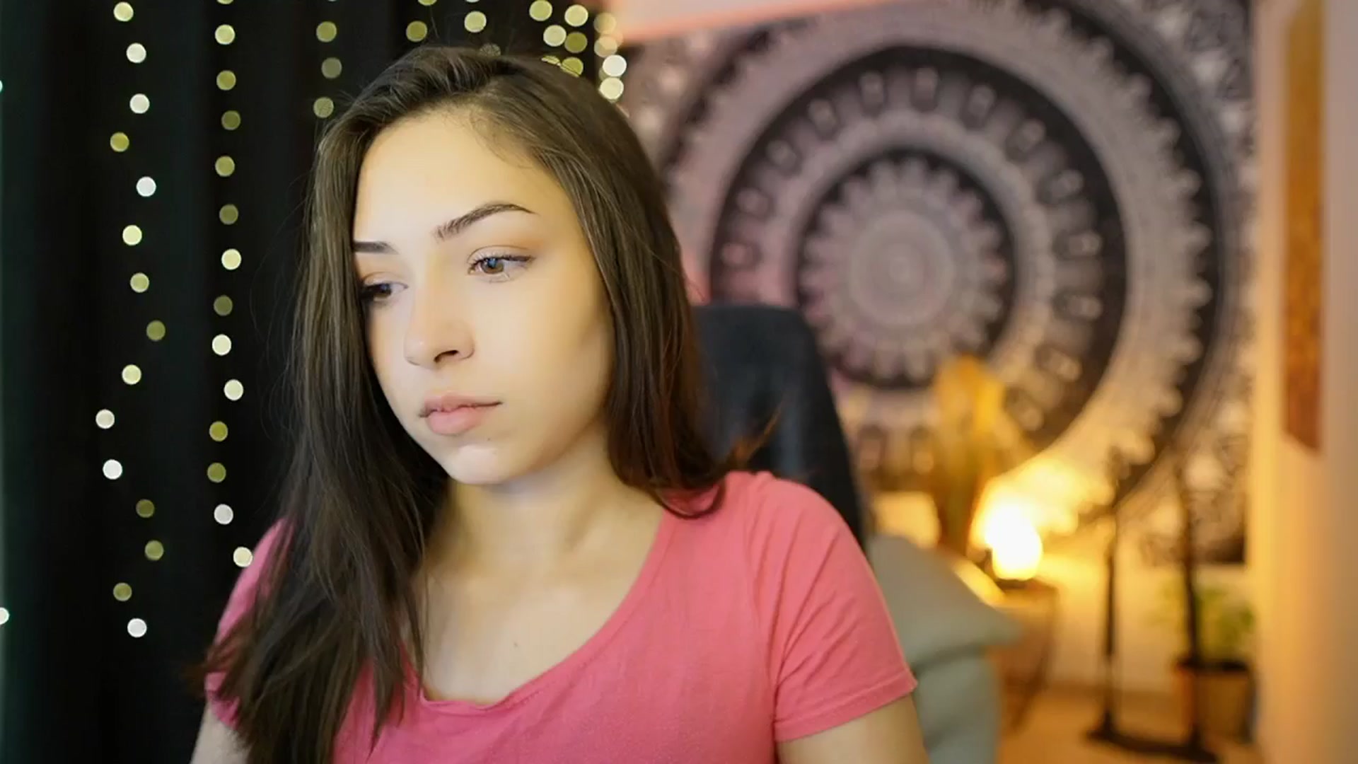 Gallery image thumbnail from Briar__Rose's myfreecams stream on, 05/19/2024, 17:22 image 1 of 20