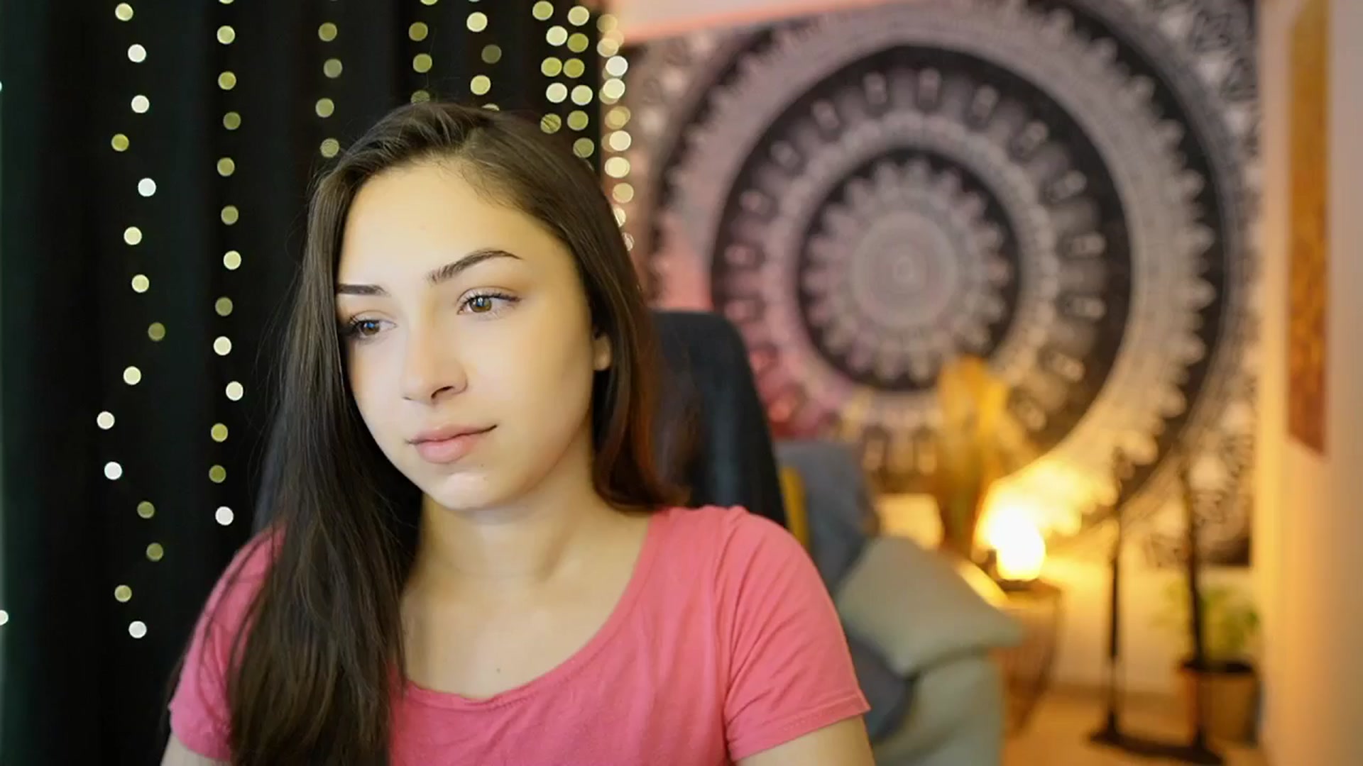 Gallery image thumbnail from Briar__Rose's myfreecams stream on, 05/19/2024, 17:22 image 8 of 20