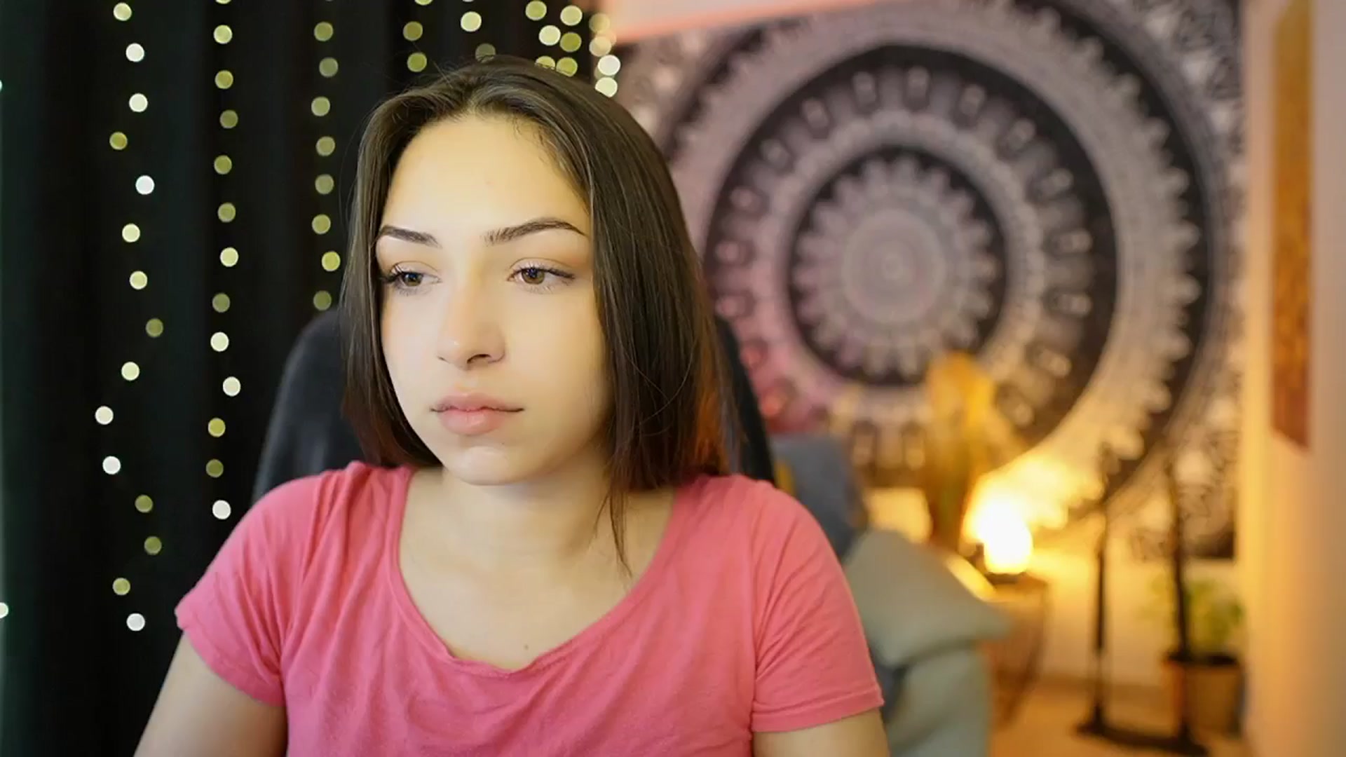 Gallery image thumbnail from Briar__Rose's myfreecams stream on, 05/19/2024, 17:22 image 16 of 20