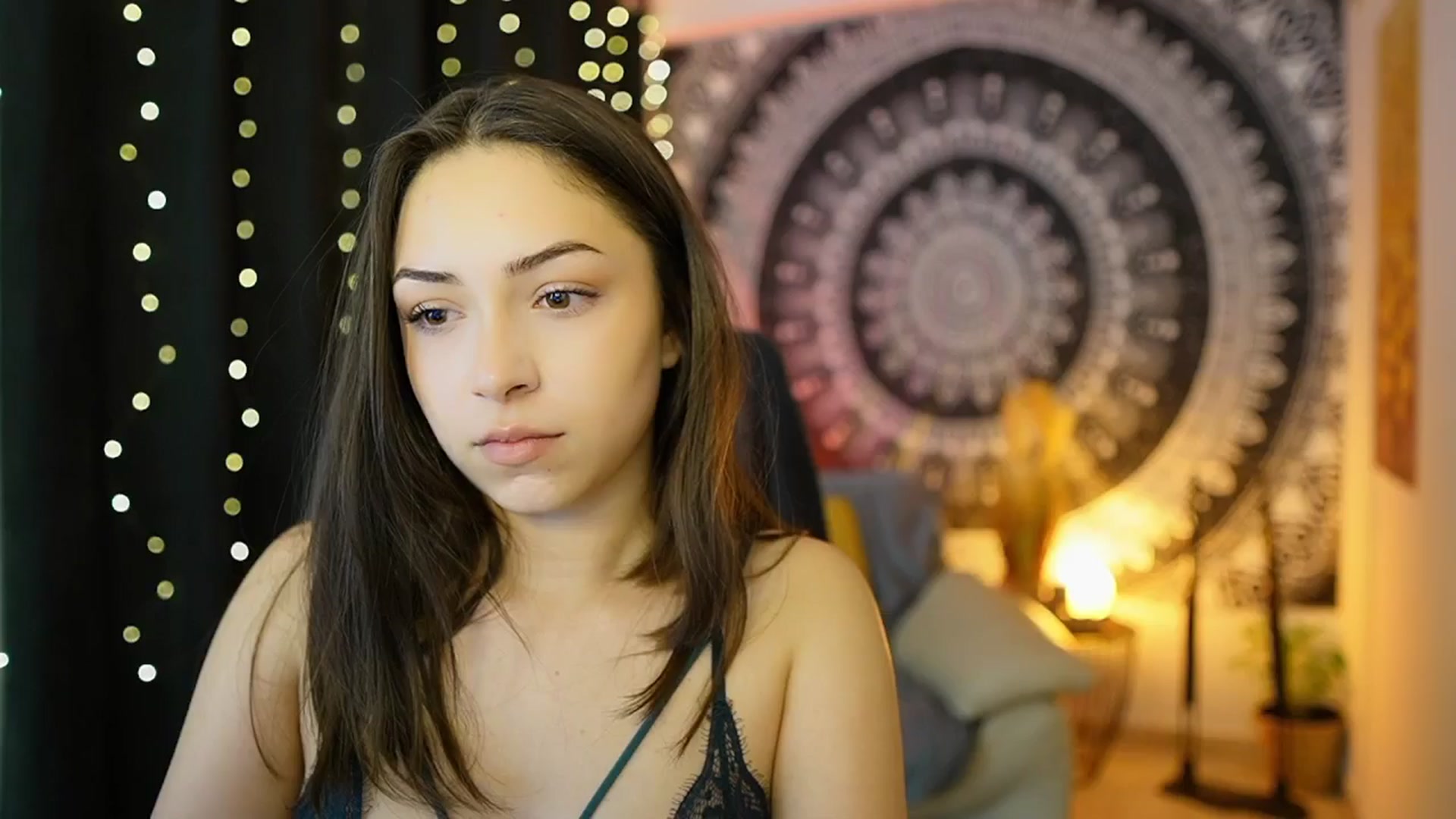 Gallery image thumbnail from Briar__Rose's myfreecams stream on, 05/19/2024, 18:07 image 19 of 20