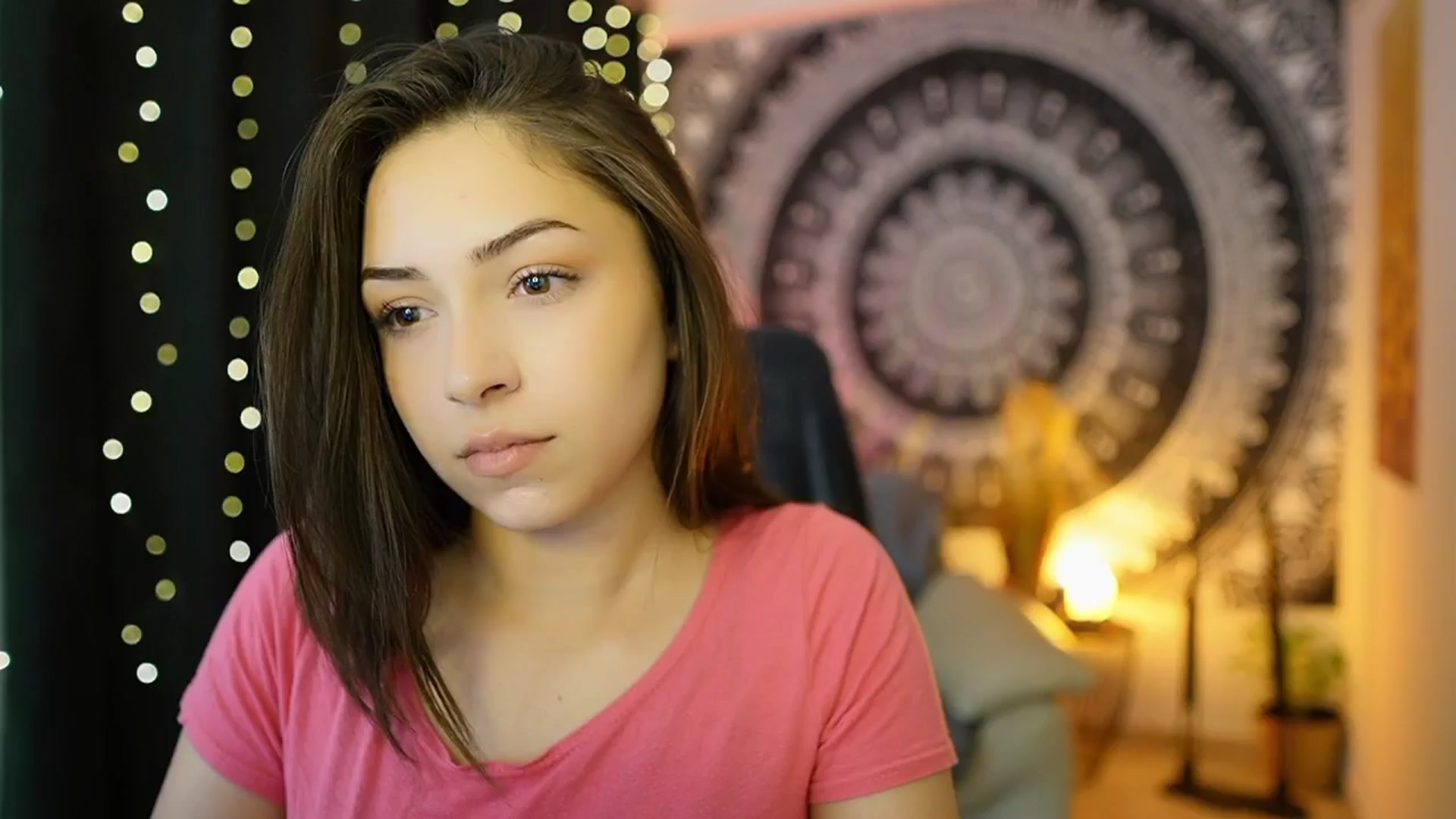 Gallery image thumbnail from Briar__Rose's myfreecams stream on, 05/19/2024, 18:07 image 2 of 20