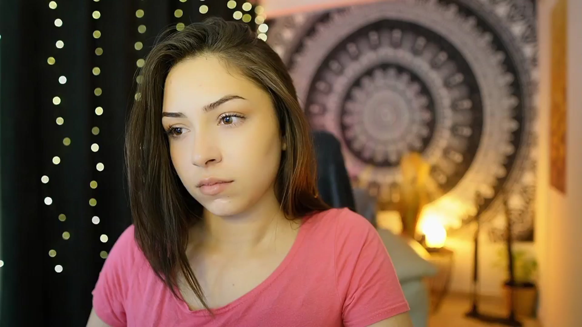 Gallery image thumbnail from Briar__Rose's myfreecams stream on, 05/19/2024, 18:07 image 5 of 20