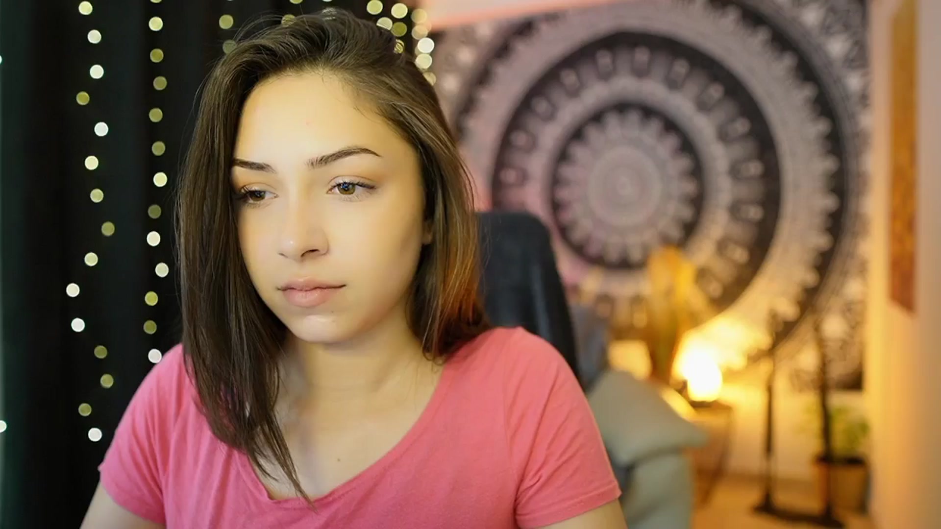 Gallery image thumbnail from Briar__Rose's myfreecams stream on, 05/19/2024, 18:07 image 10 of 20