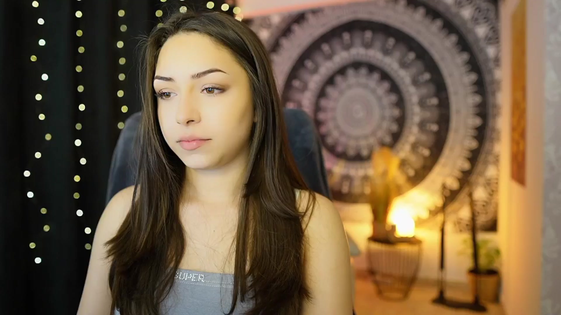 Gallery image thumbnail from Briar__Rose's myfreecams stream on, 05/22/2024, 14:50 image 19 of 20