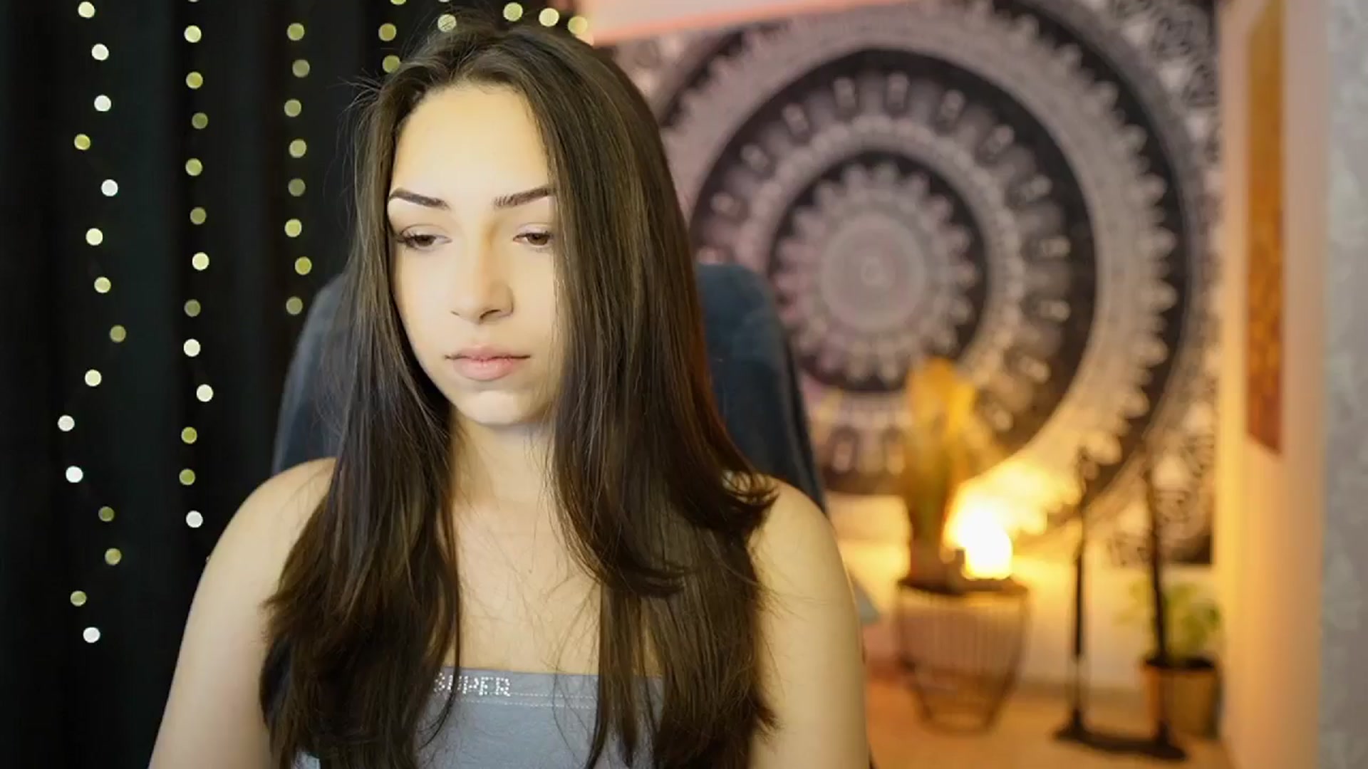 Gallery image thumbnail from Briar__Rose's myfreecams stream on, 05/22/2024, 14:50 image 14 of 20