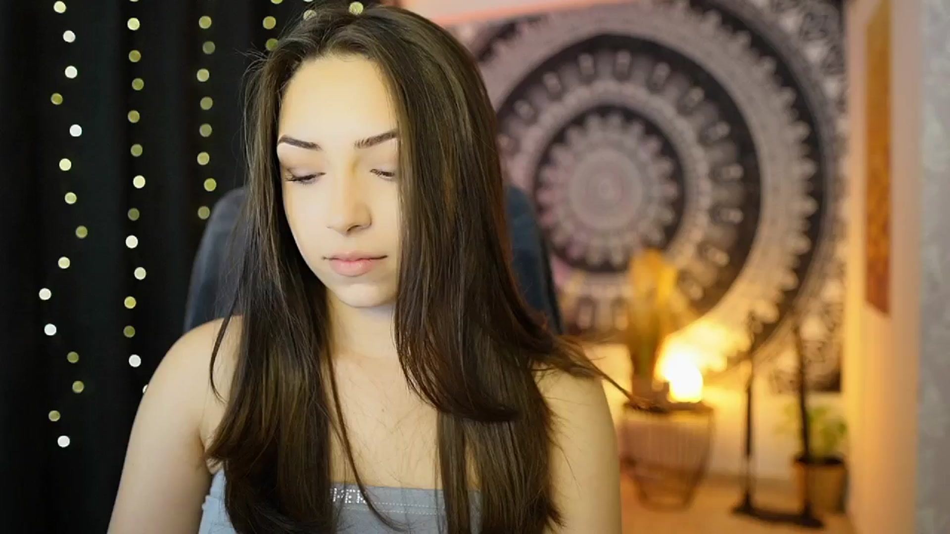 Gallery image thumbnail from Briar__Rose's myfreecams stream on, 05/22/2024, 14:50 image 6 of 20