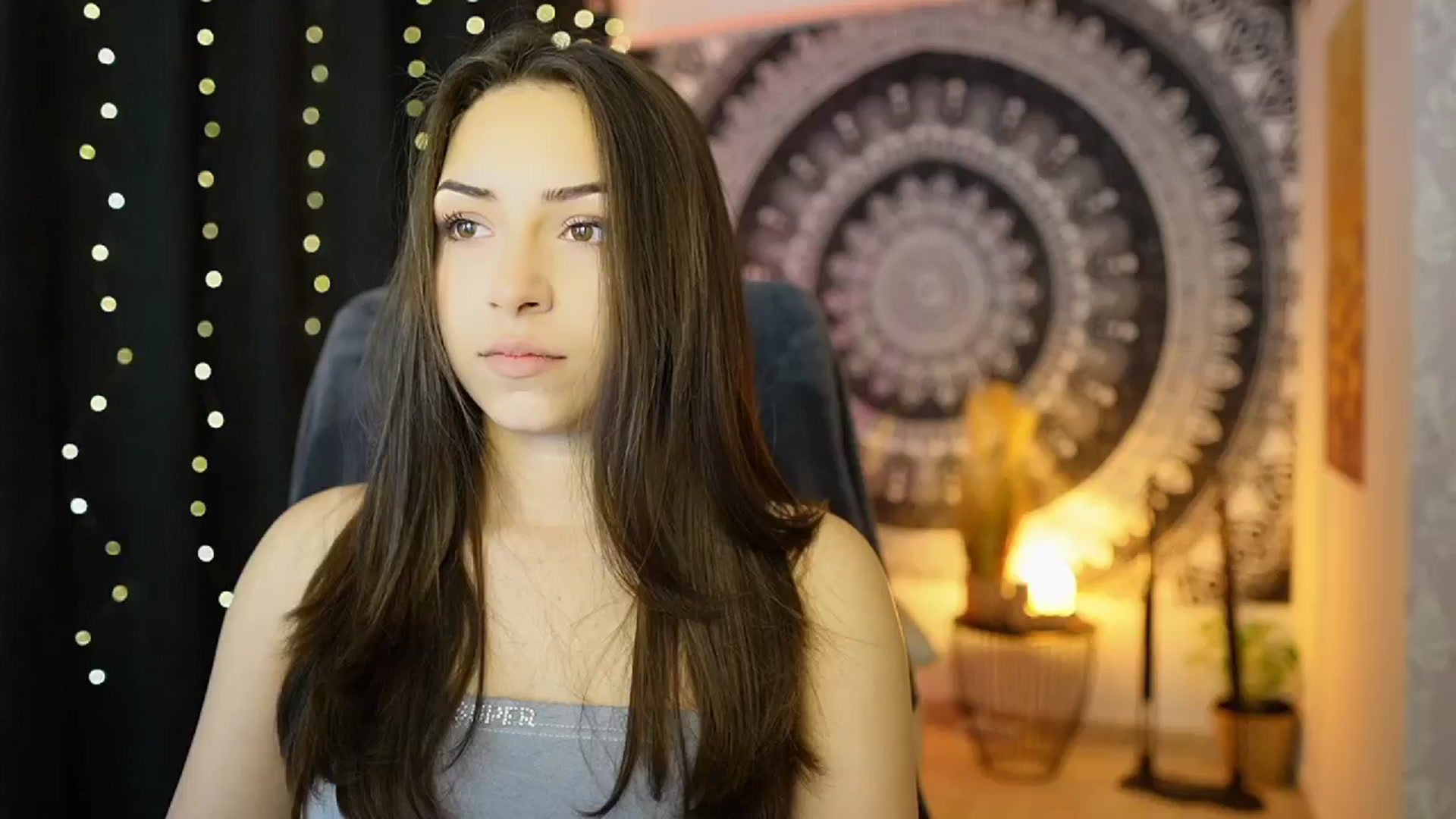Gallery image thumbnail from Briar__Rose's myfreecams stream on, 05/22/2024, 14:50 image 12 of 20