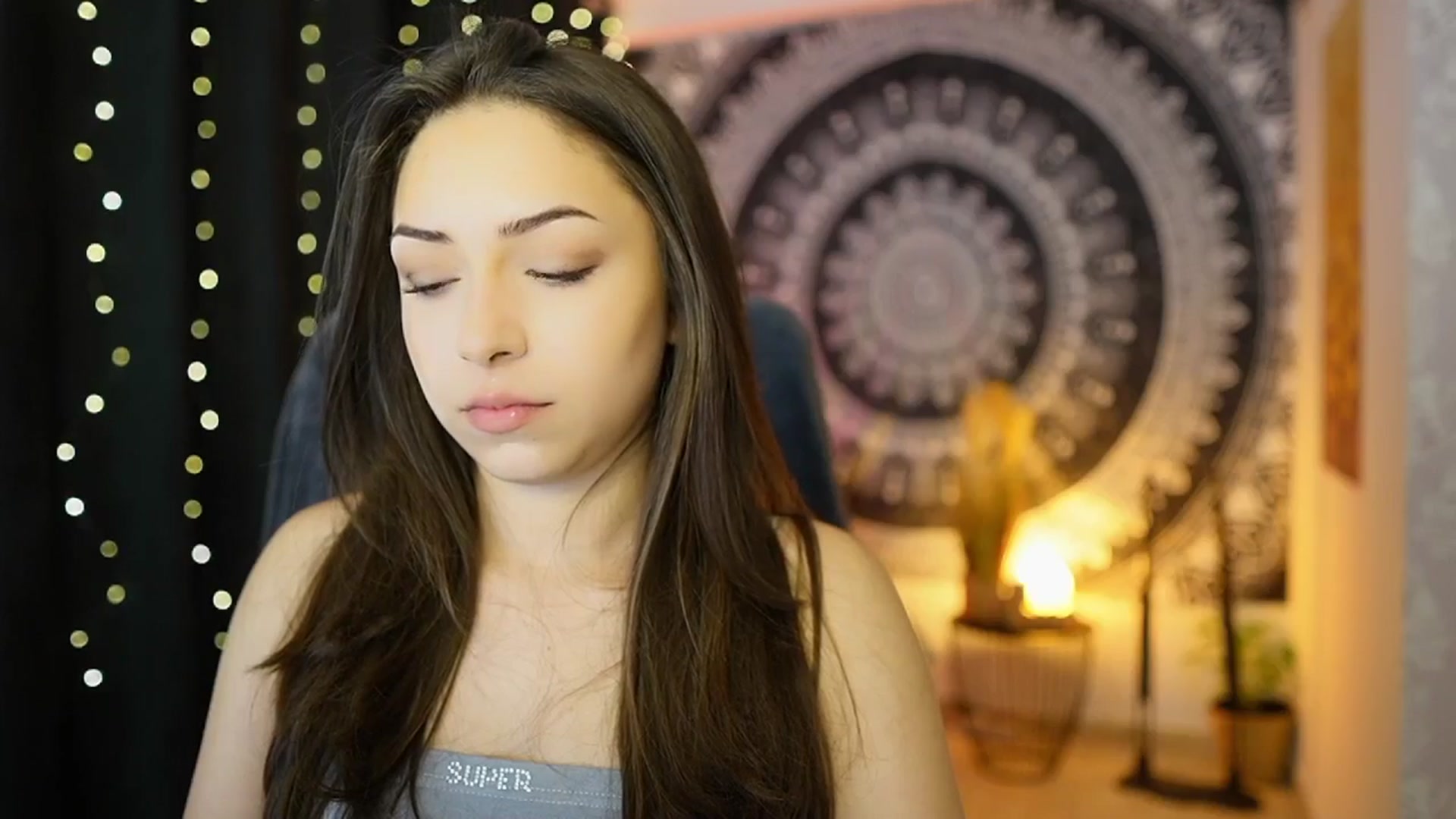 Gallery image thumbnail from Briar__Rose's myfreecams stream on, 05/22/2024, 17:52 image 20 of 20