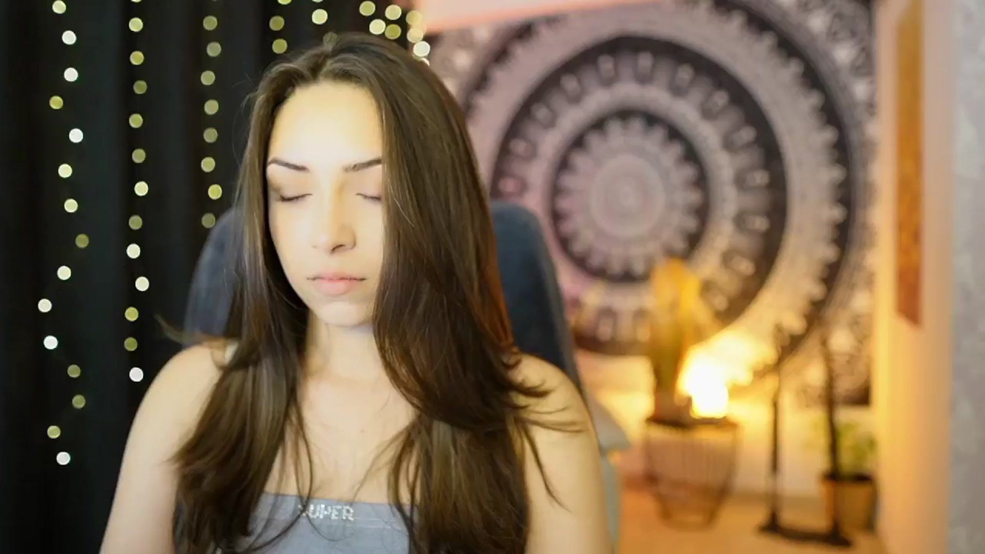 Gallery image thumbnail from Briar__Rose's myfreecams stream on, 05/22/2024, 17:52 image 15 of 20