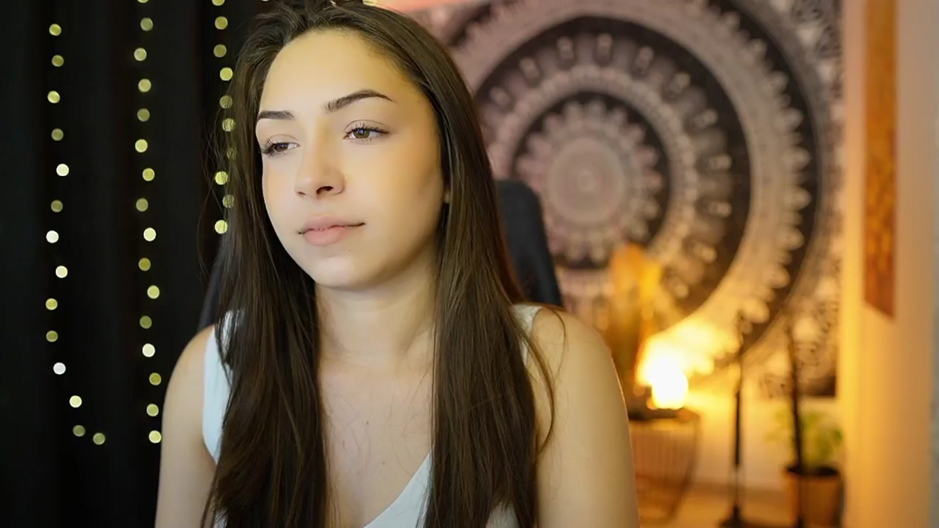 Gallery image thumbnail from Briar__Rose's myfreecams stream on, 05/24/2024, 13:45 image 2 of 20