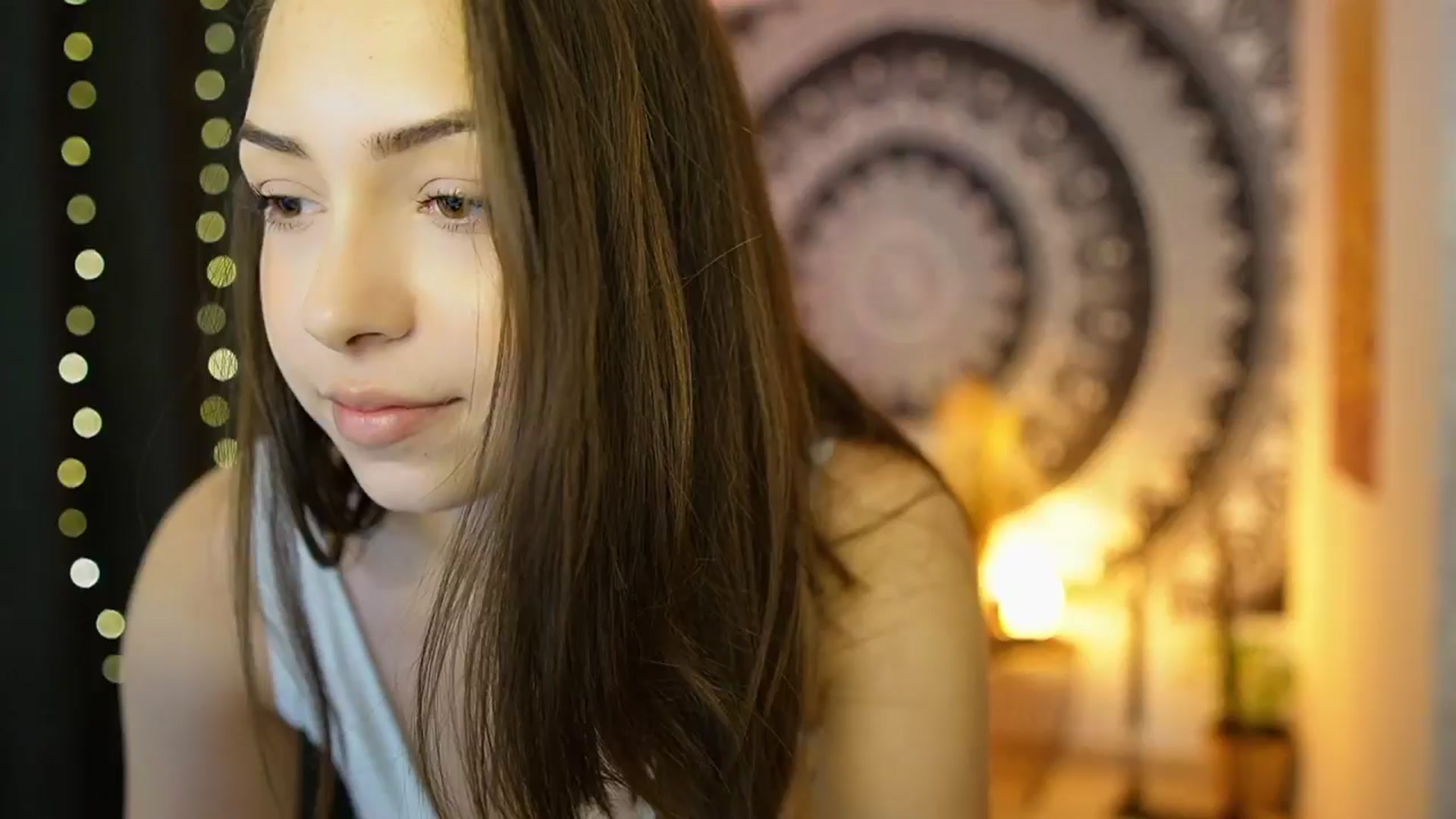Gallery image thumbnail from Briar__Rose's myfreecams stream on, 05/24/2024, 14:55 image 7 of 20