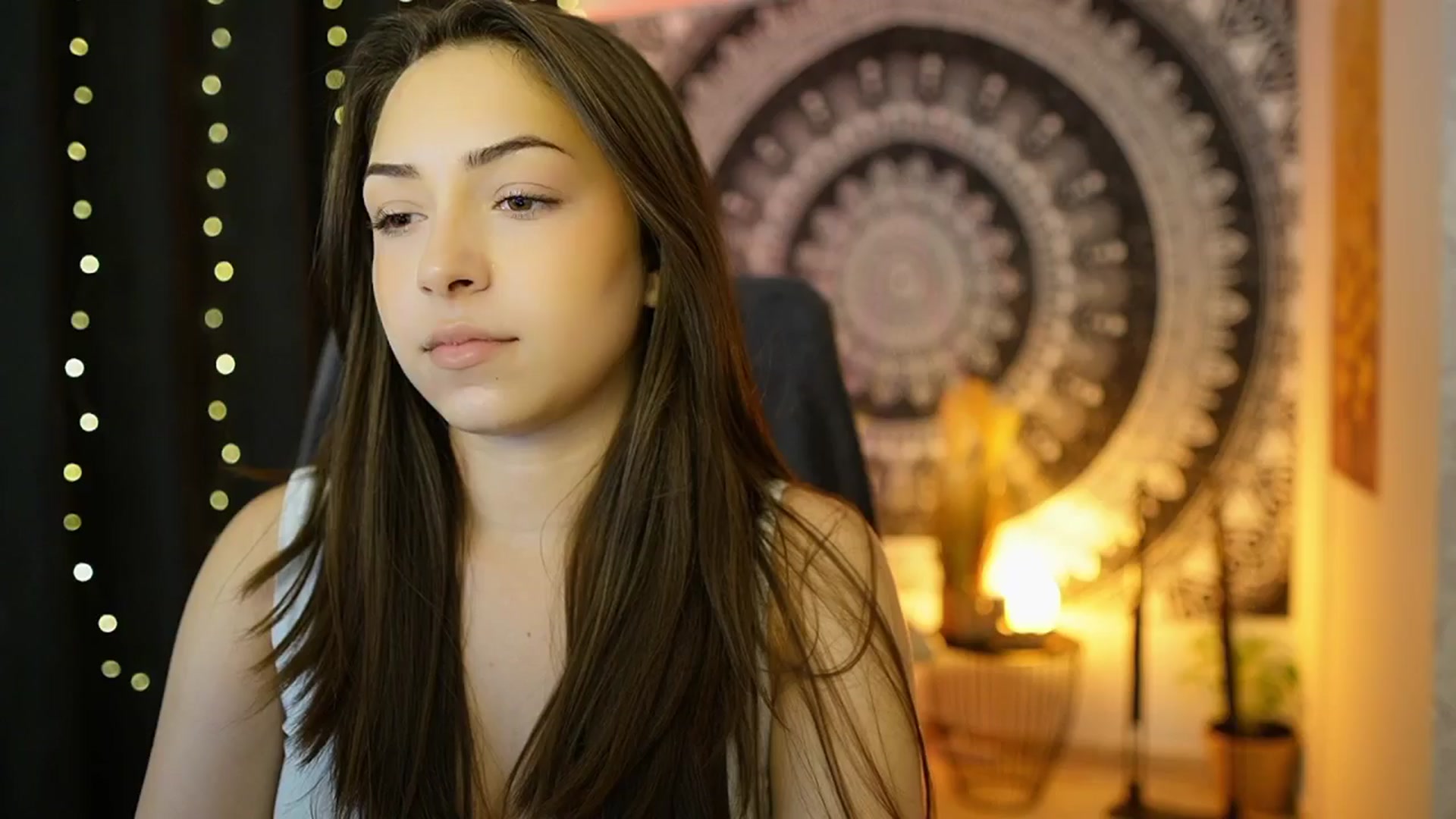 Gallery image thumbnail from Briar__Rose's myfreecams stream on, 05/24/2024, 15:45 image 5 of 20