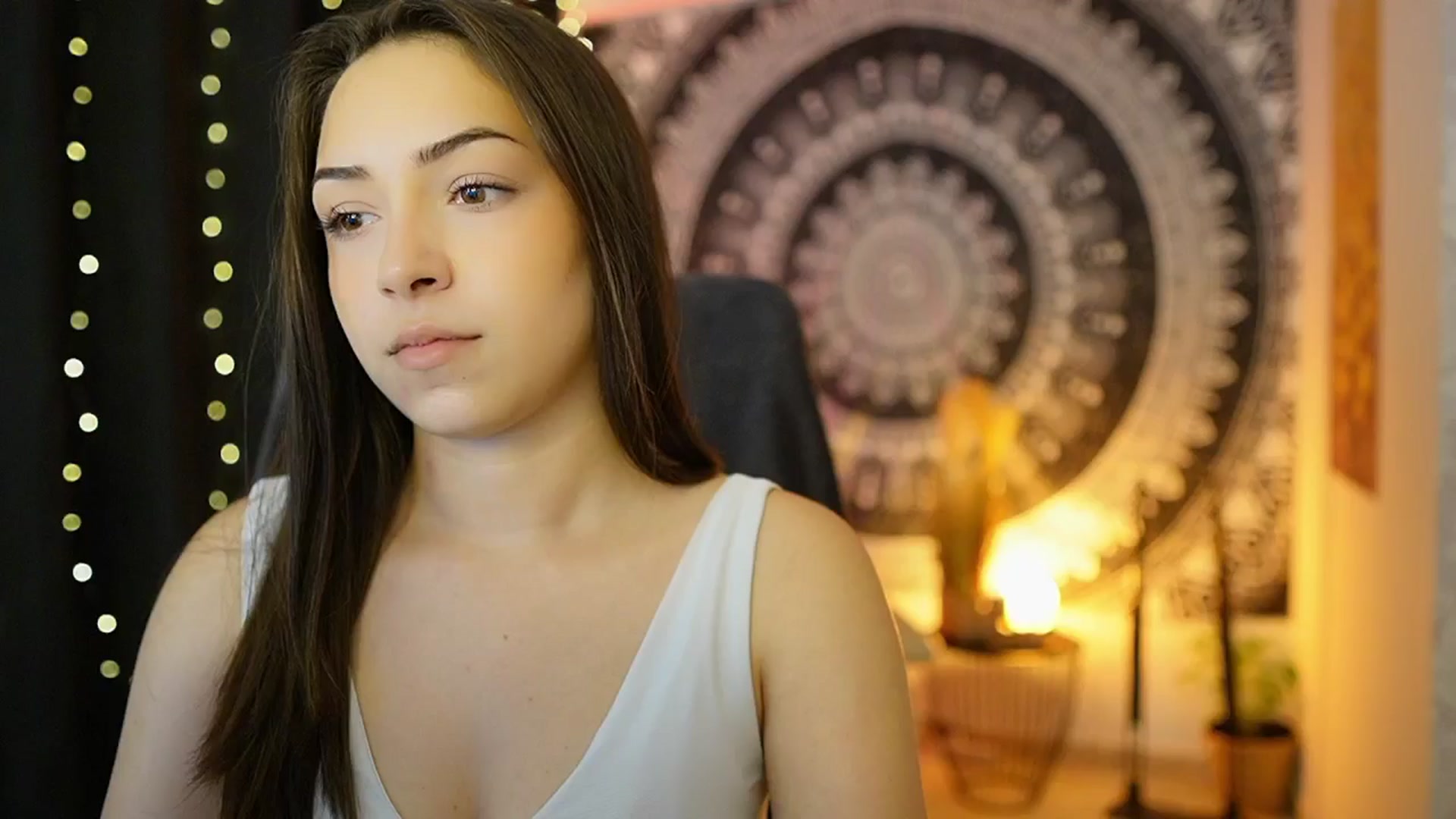 Gallery image thumbnail from Briar__Rose's myfreecams stream on, 05/24/2024, 15:45 image 2 of 20